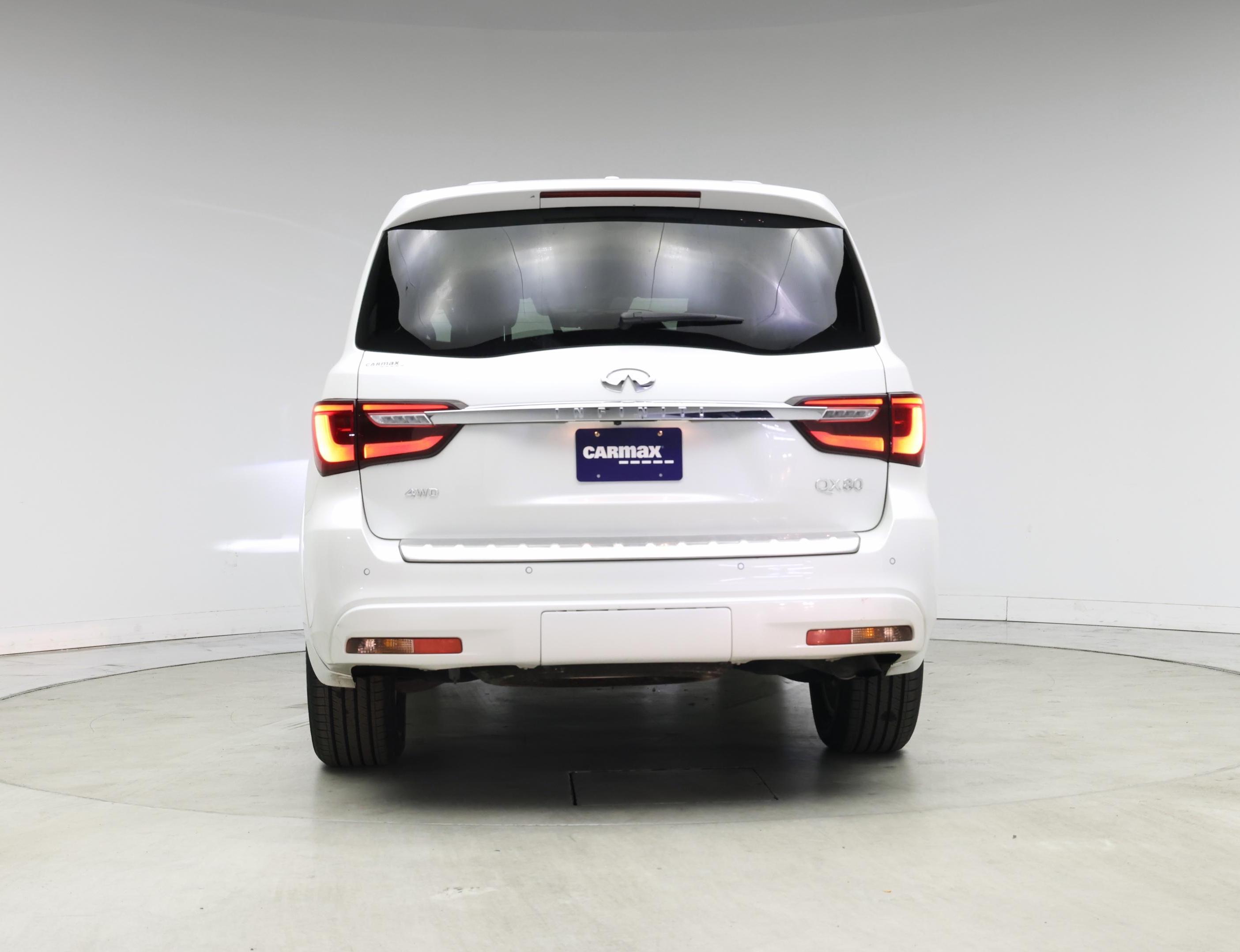 Thumbnail: 2024 INFINITI QX80 - 6