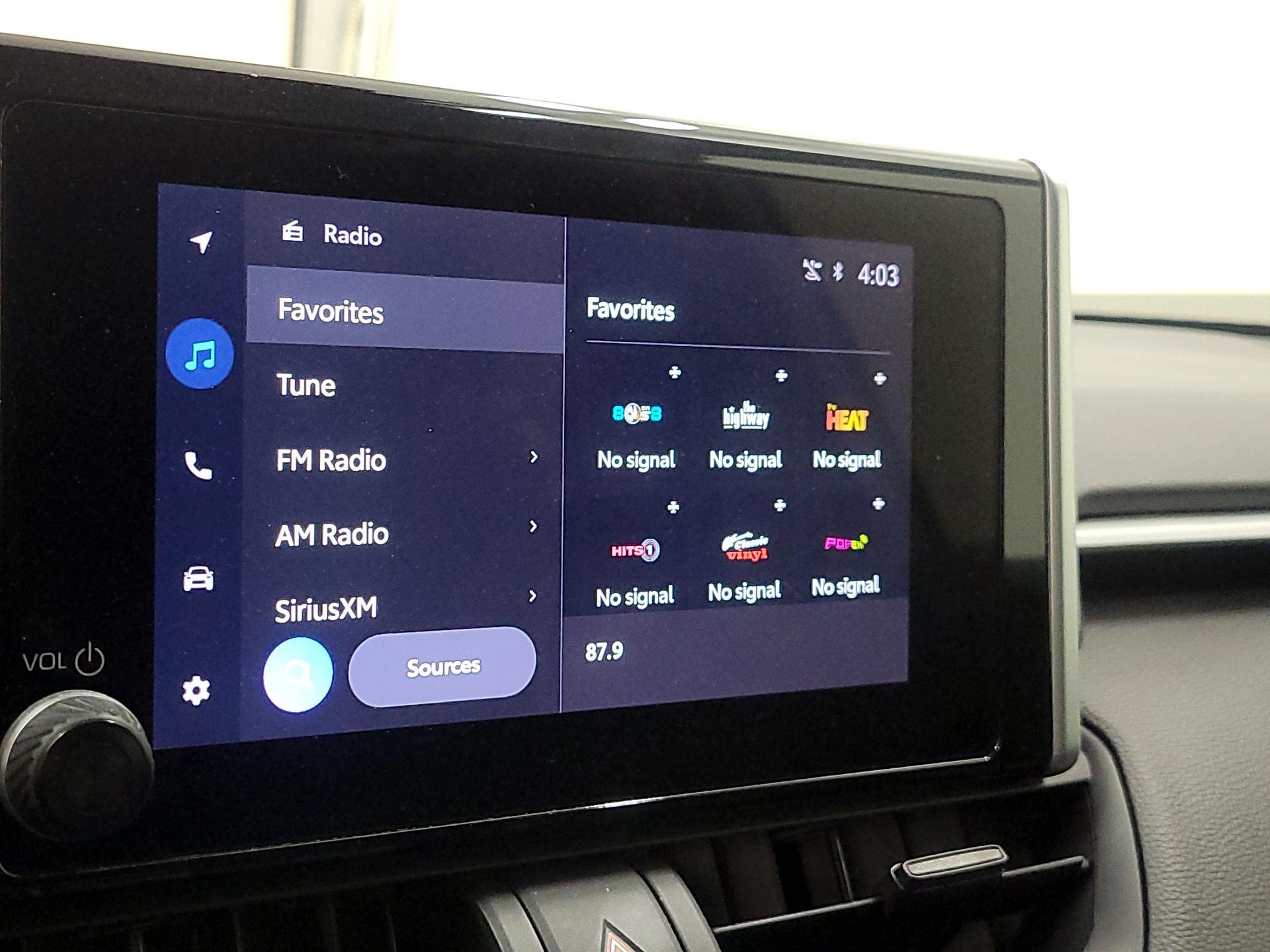 Thumbnail: 2023 Toyota RAV4 - 15