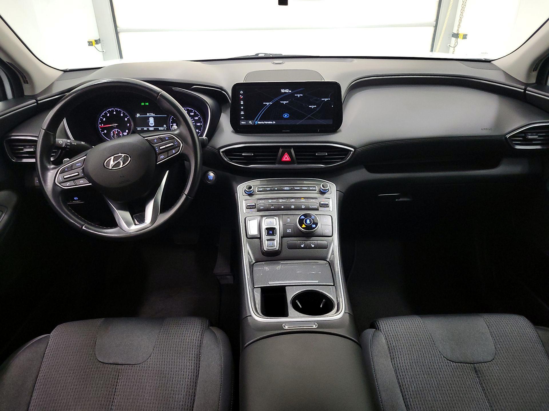 Thumbnail: 2023 Hyundai Santa Fe - 9