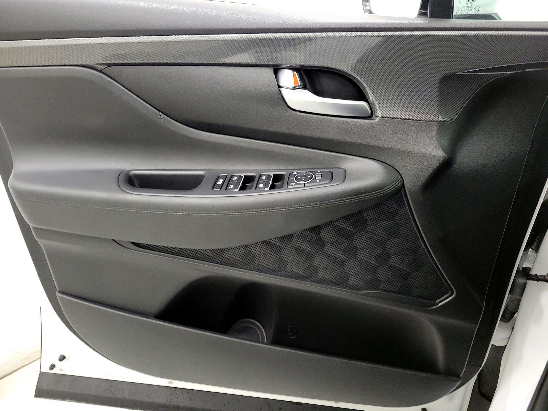 Thumbnail: 2023 Hyundai Santa Fe - 12