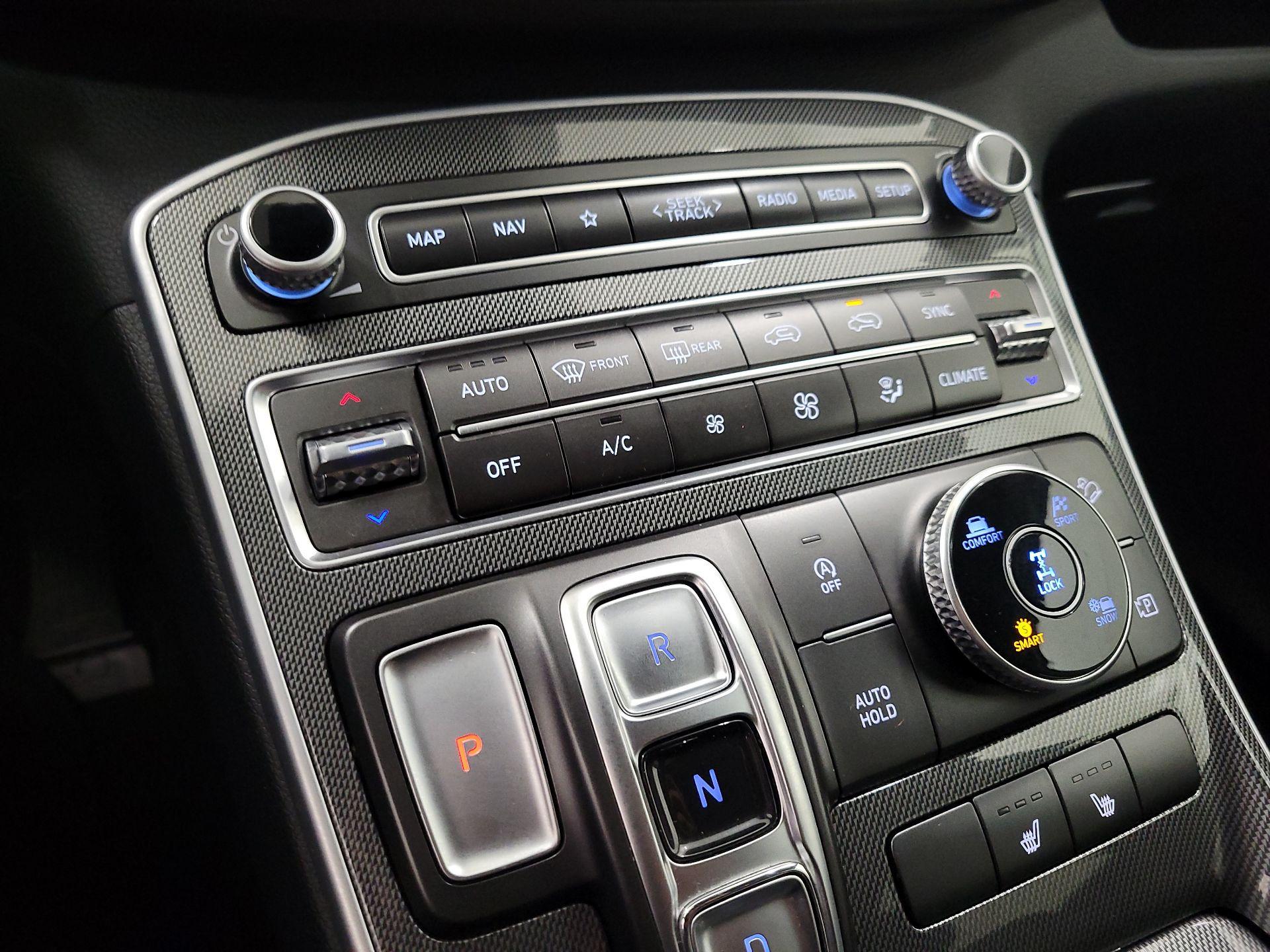 Thumbnail: 2023 Hyundai Santa Fe - 17