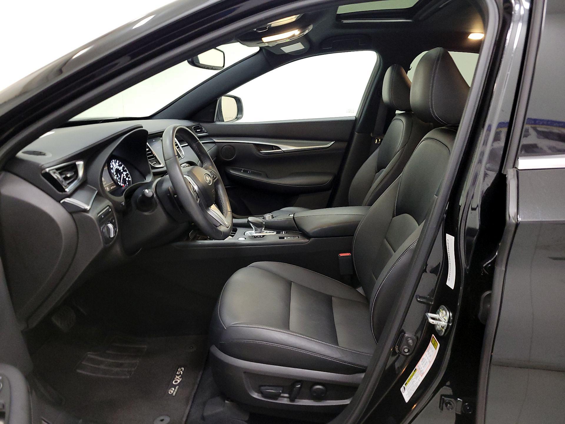 Thumbnail: 2022 INFINITI QX55 - 11