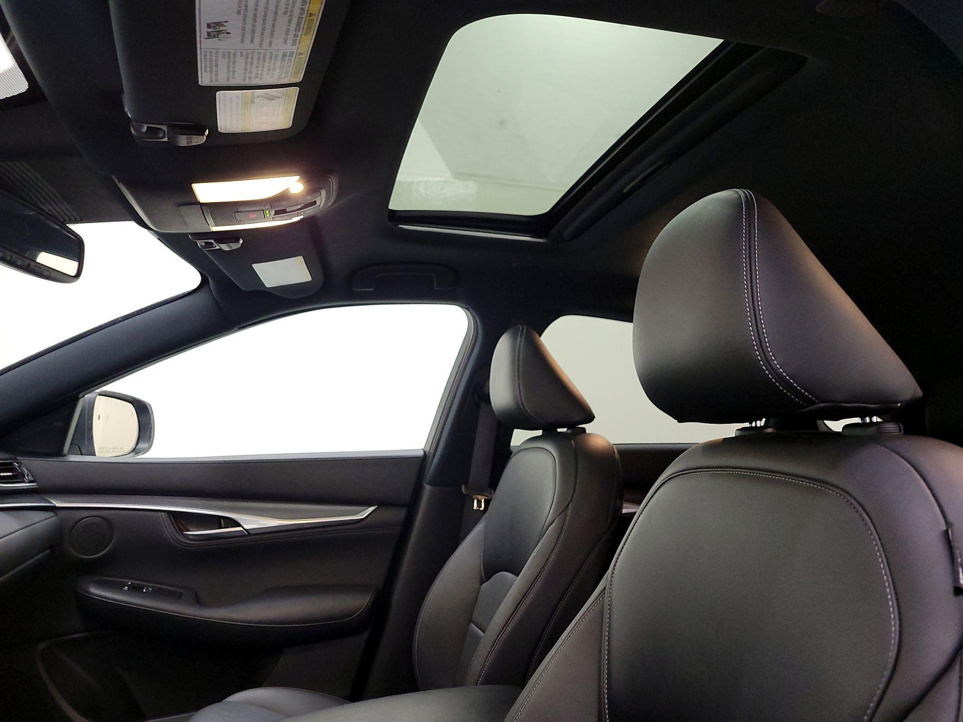 Thumbnail: 2022 INFINITI QX55 - 19