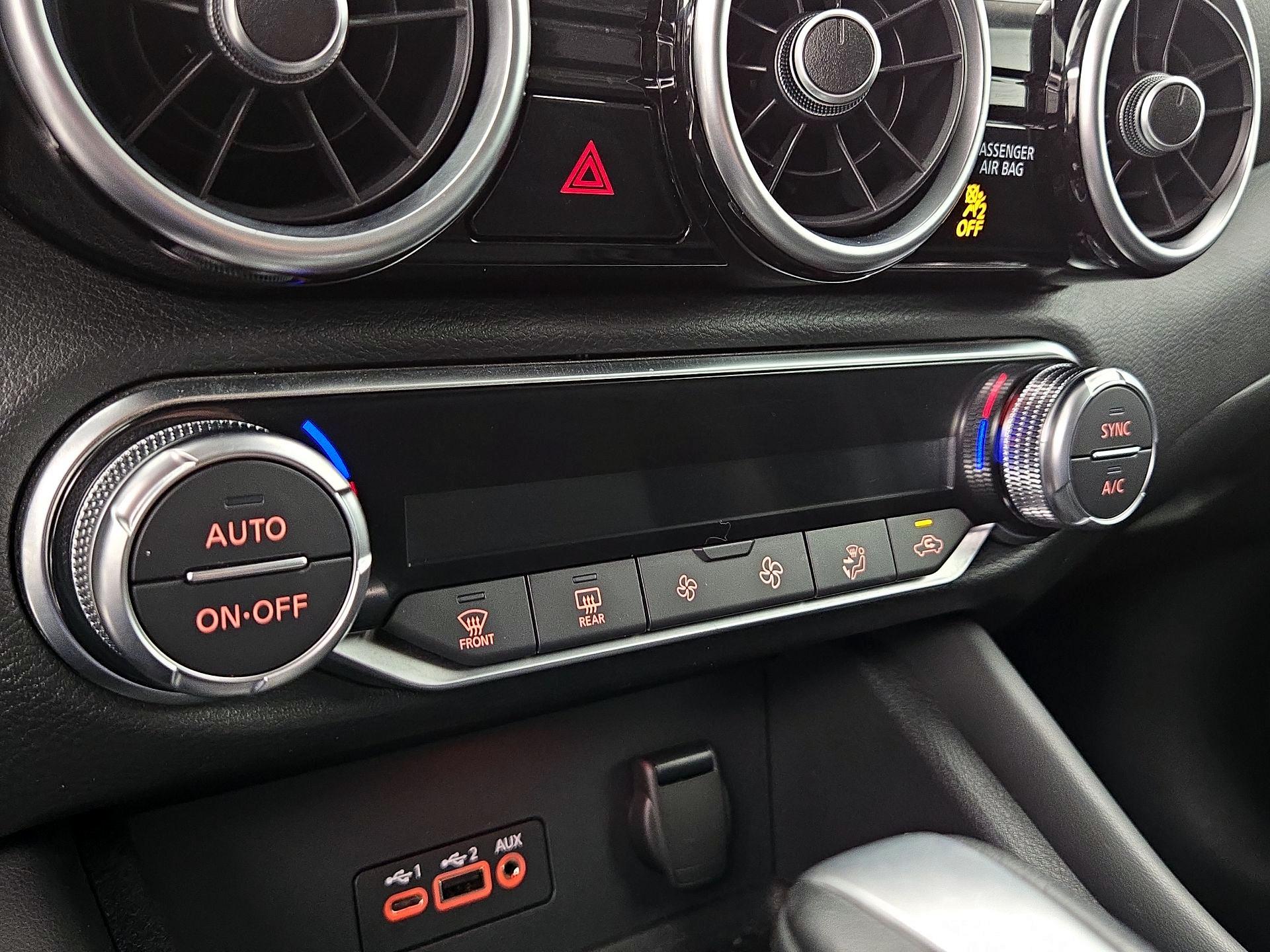 Thumbnail: 2022 Nissan Sentra - 16