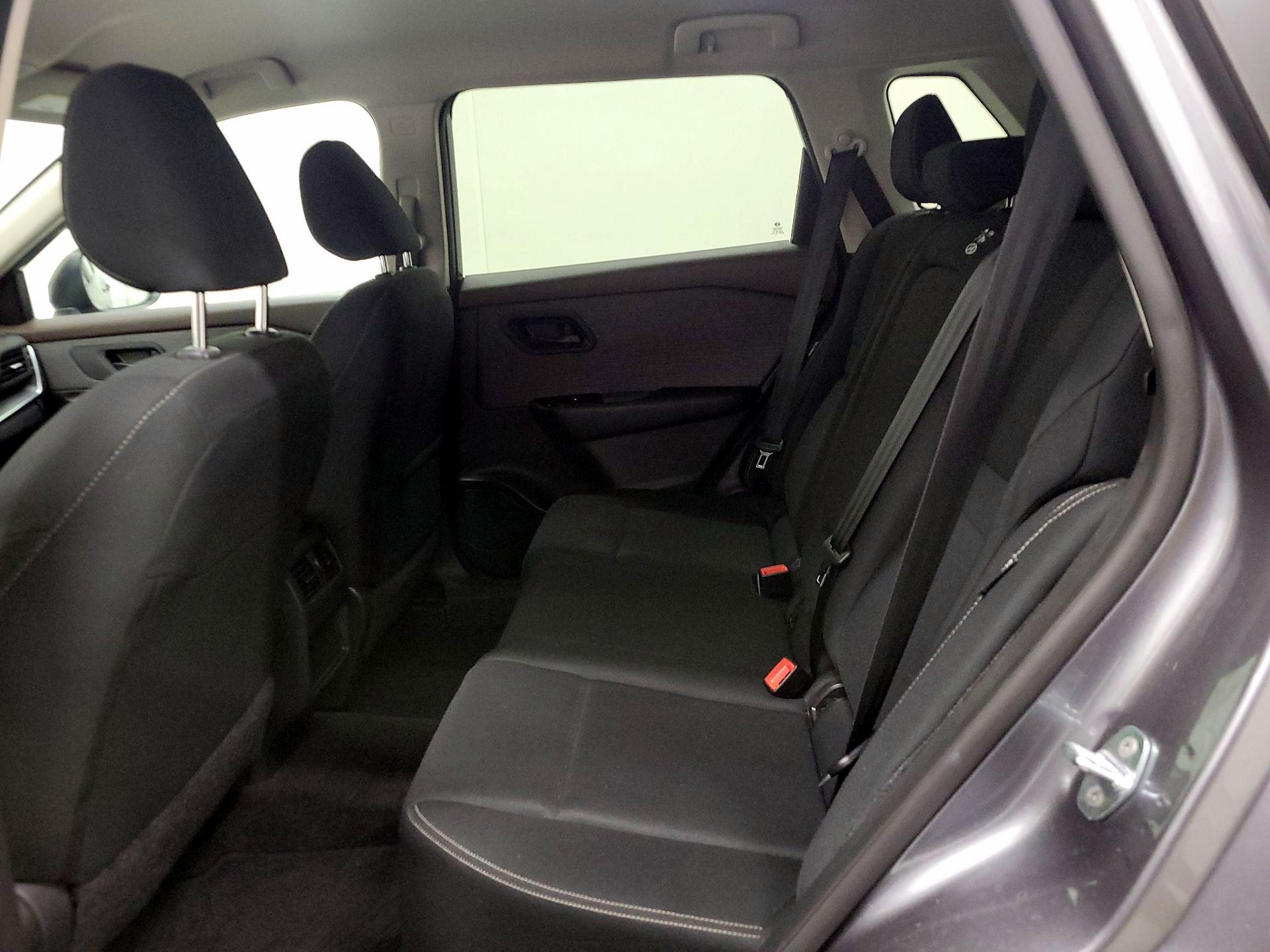 Thumbnail: 2023 Nissan Rogue - 19