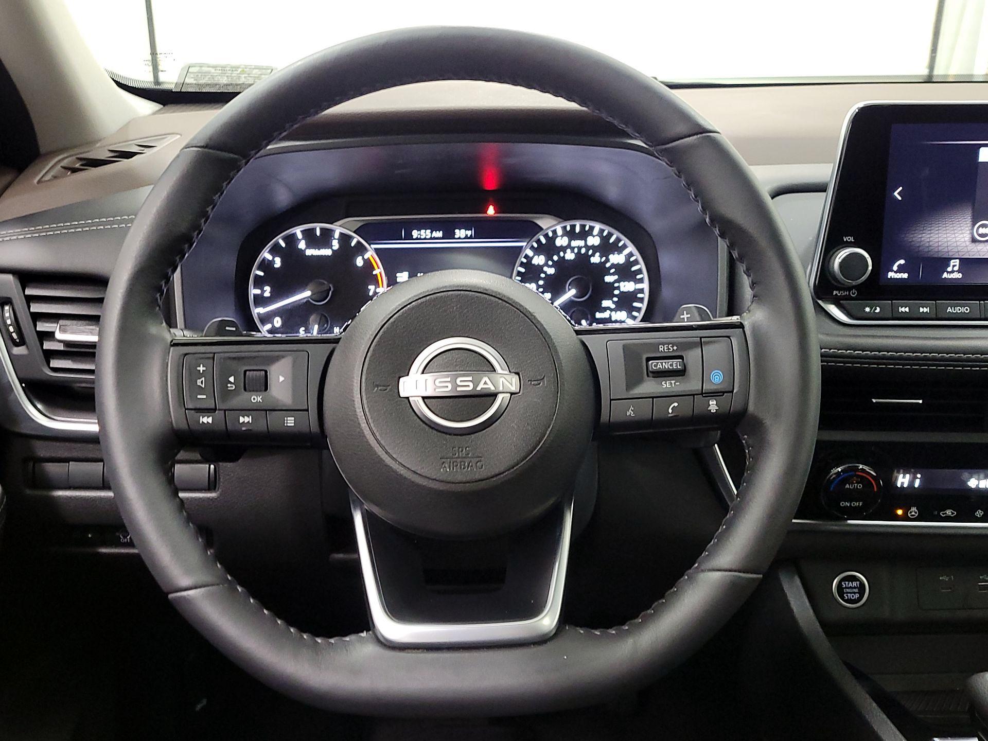 Thumbnail: 2023 Nissan Rogue - 10