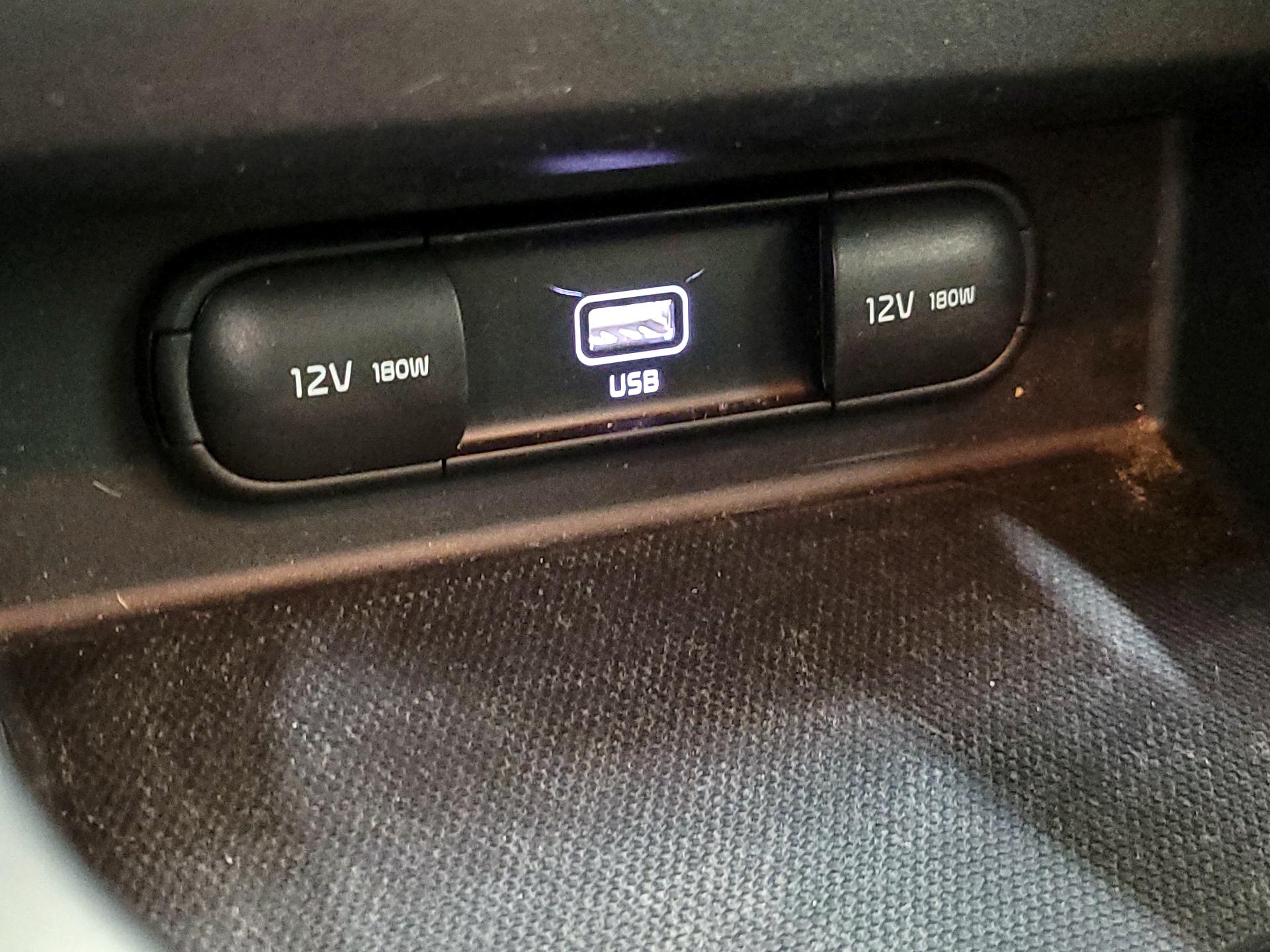 Thumbnail: 2021 Kia Seltos - 18