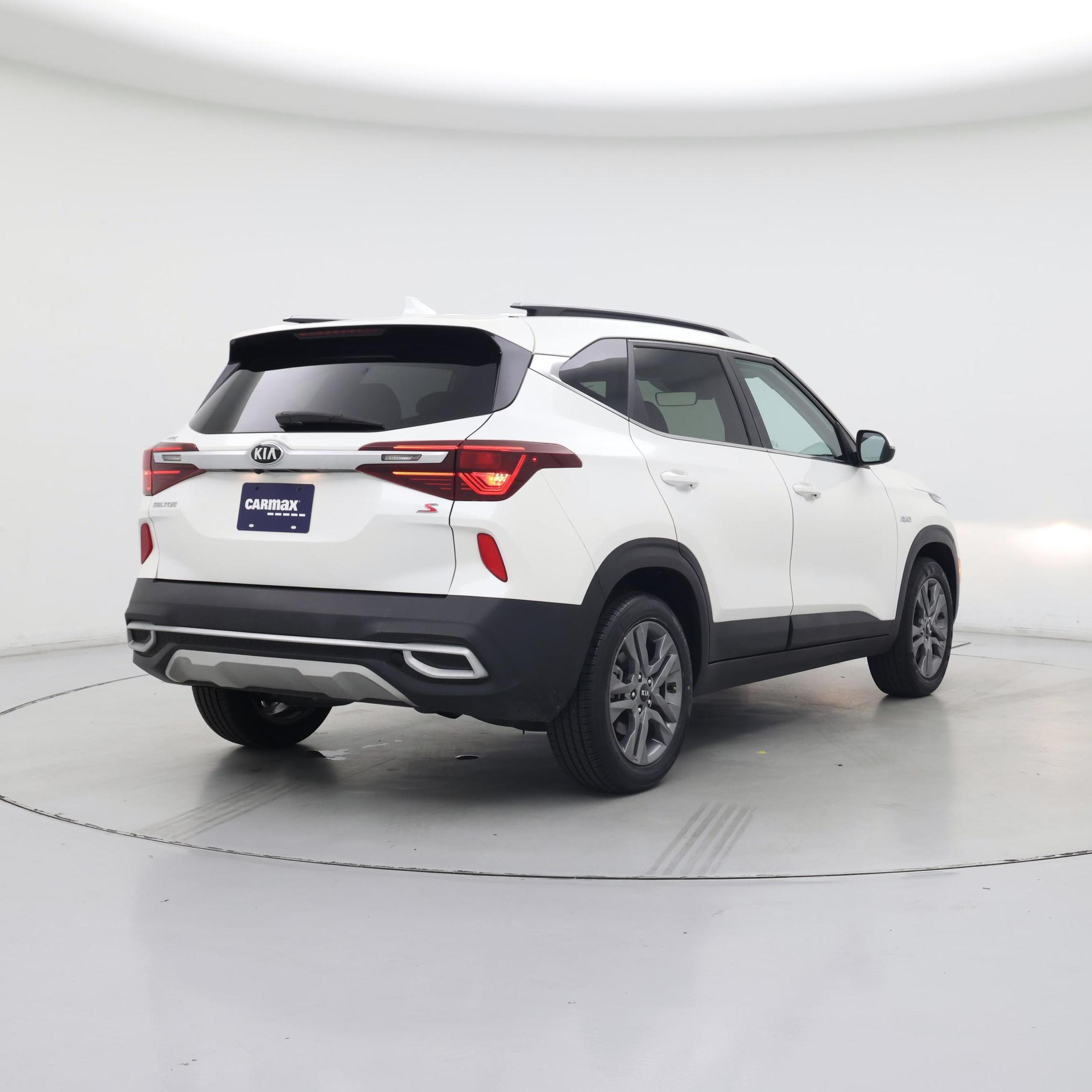 Thumbnail: 2021 Kia Seltos - 8