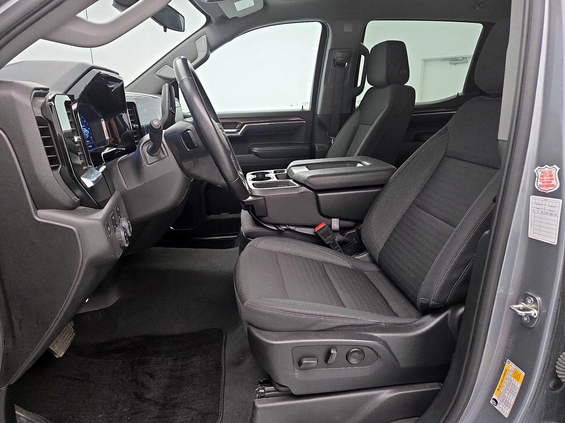 Thumbnail: 2023 Chevrolet Silverado 1500 - 11