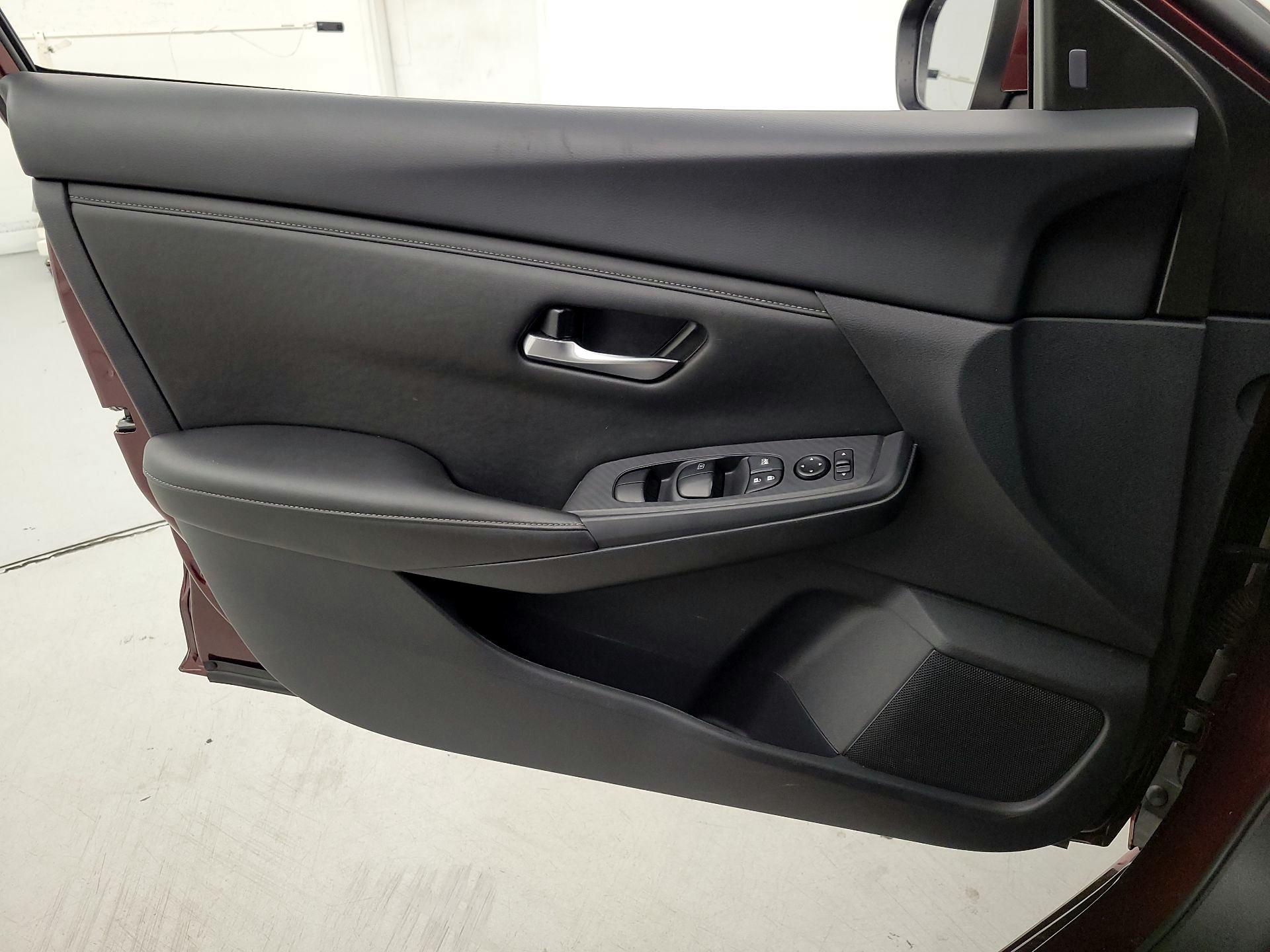 Thumbnail: 2025 Nissan Sentra - 12