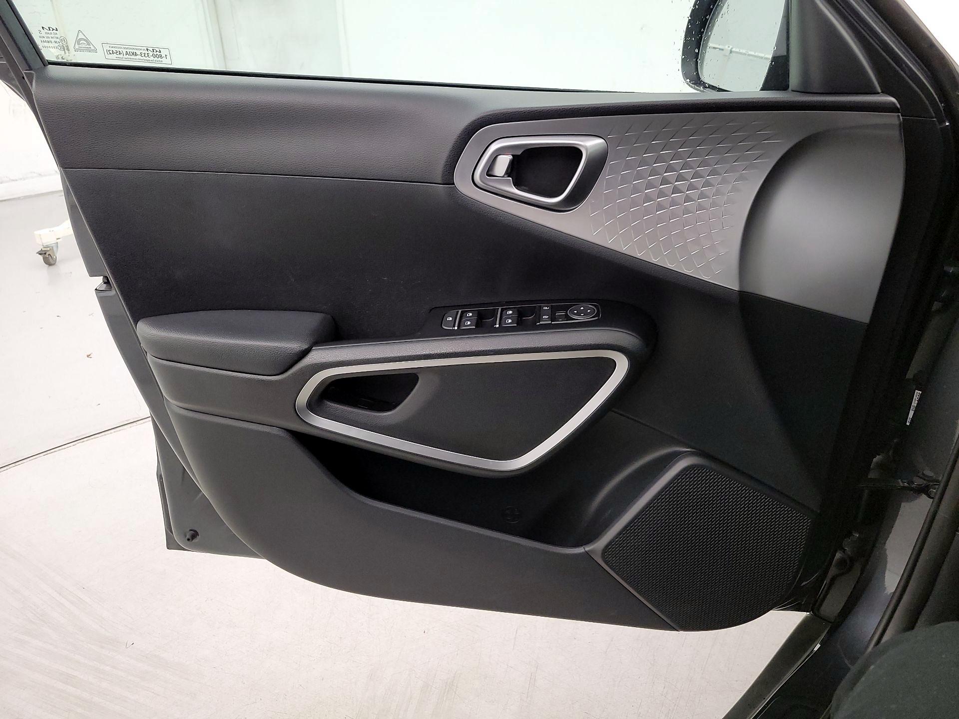 Thumbnail: 2023 Kia Soul - 12