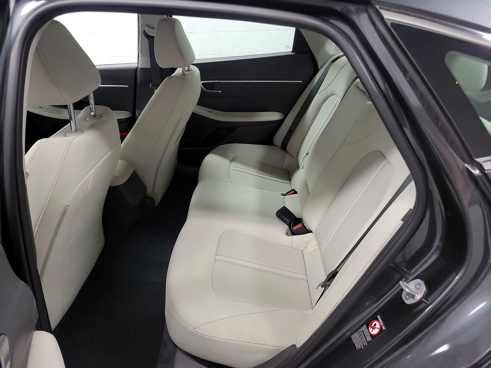 Thumbnail: 2023 Hyundai Sonata - 18