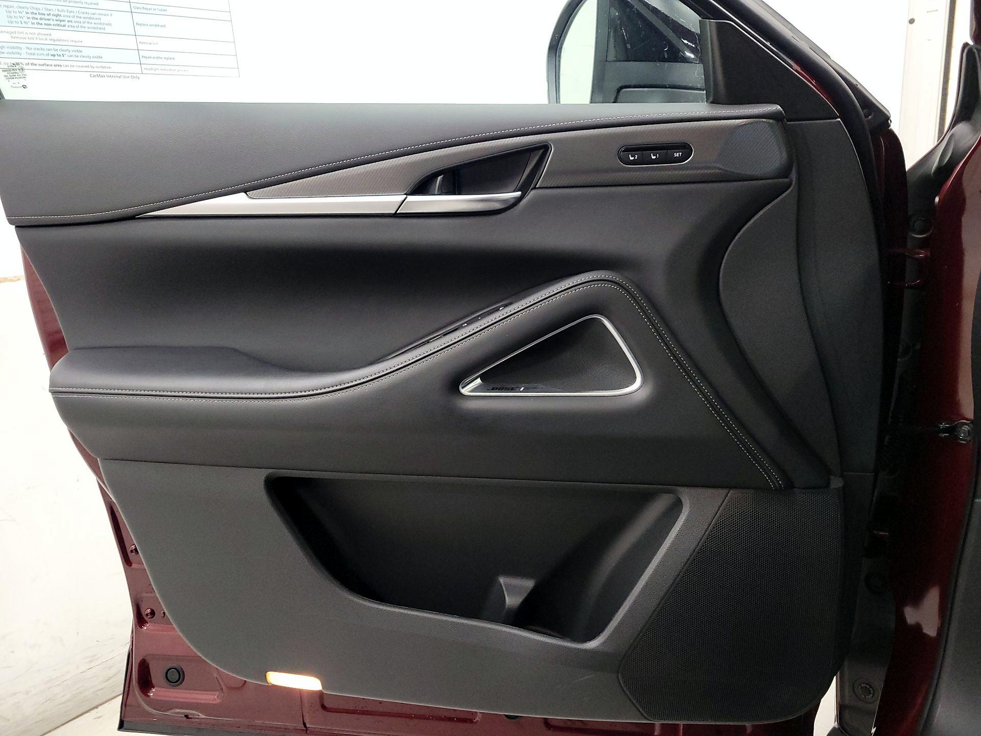 Thumbnail: 2024 INFINITI QX60 - 12