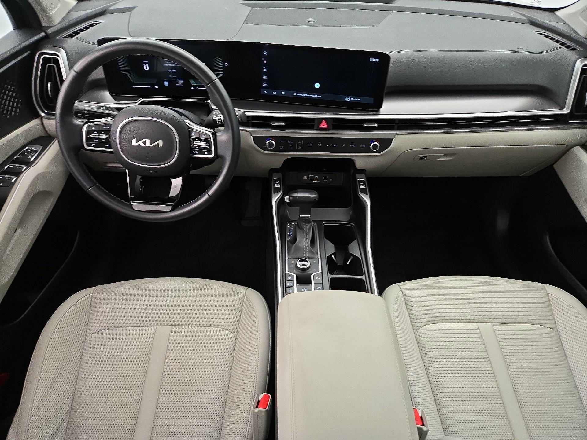 Thumbnail: 2024 Kia Sorento - 9