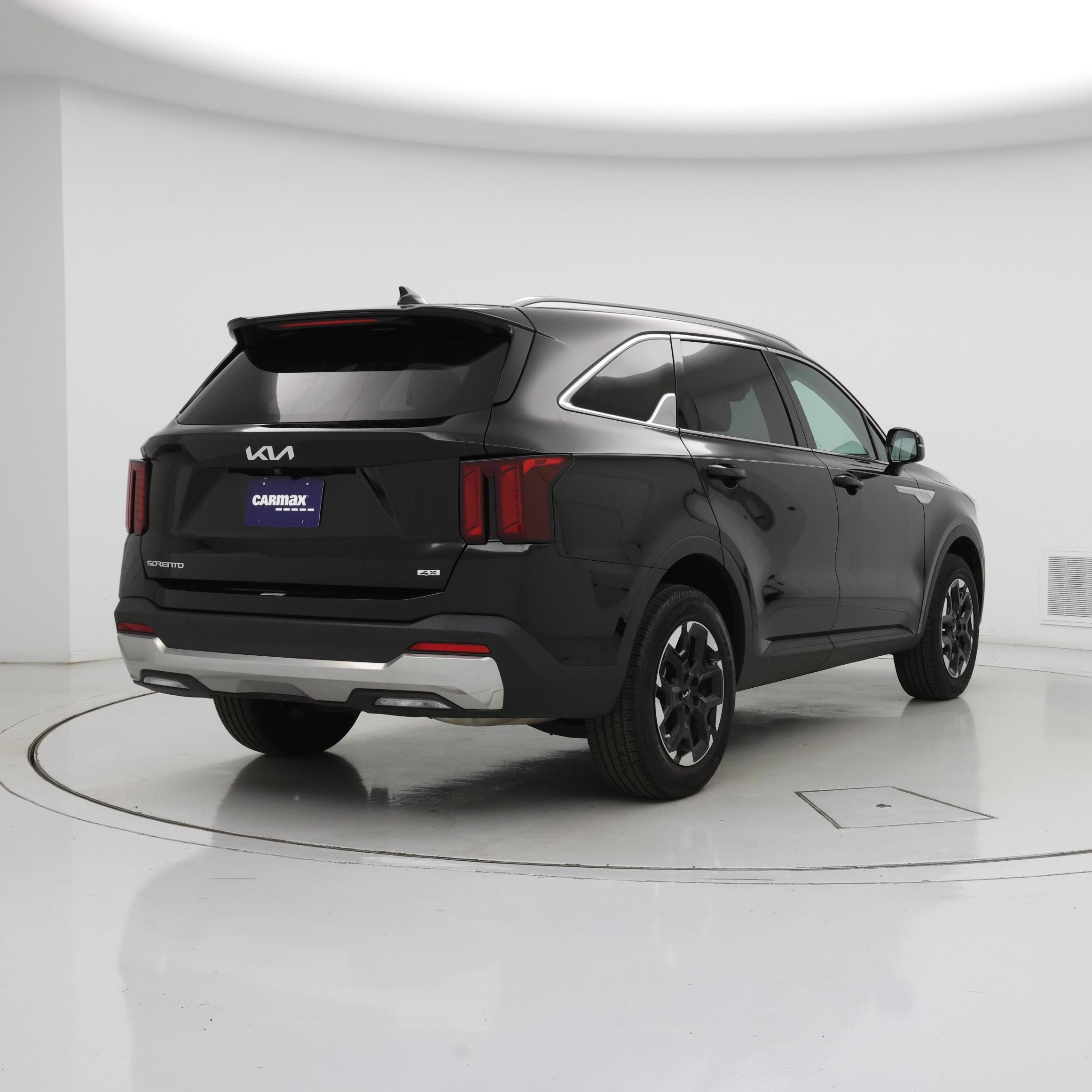 Thumbnail: 2024 Kia Sorento - 8