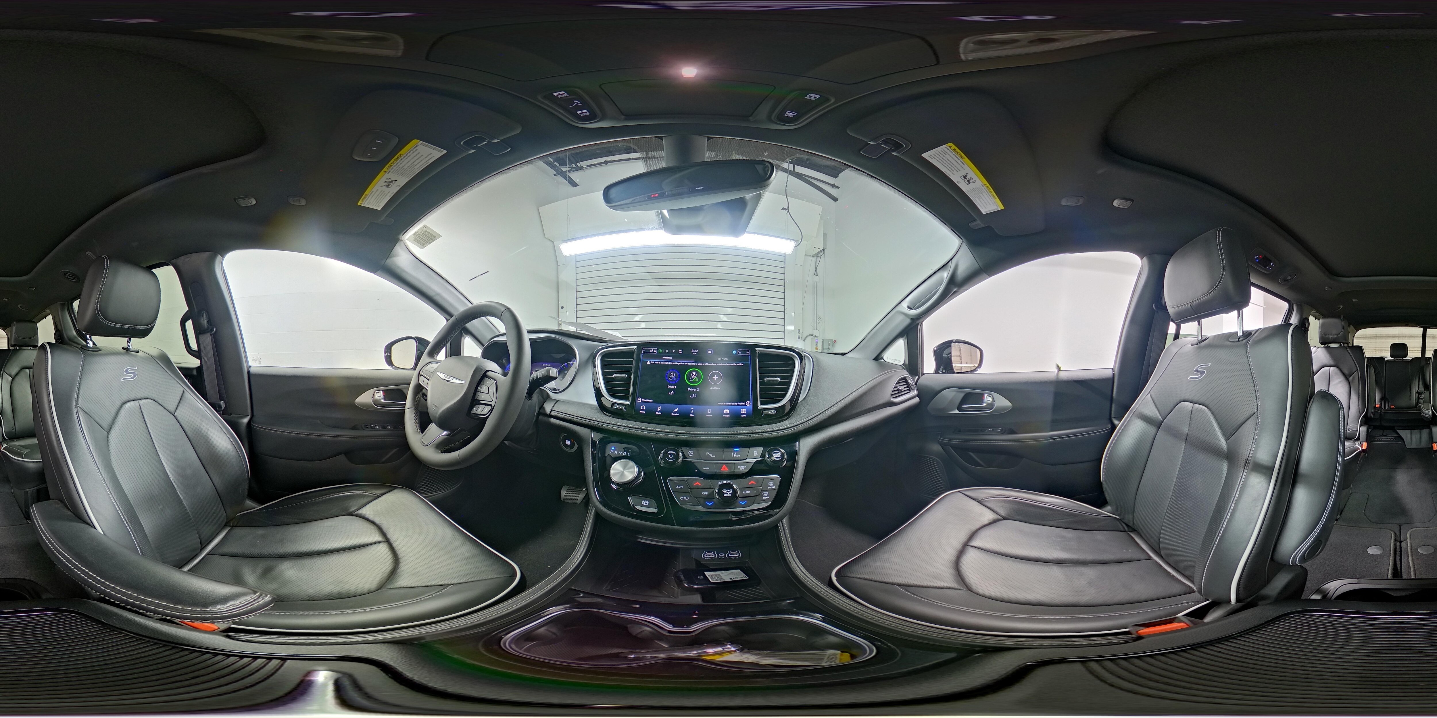 2025 Chrysler Pacifica Limited - Photo 22