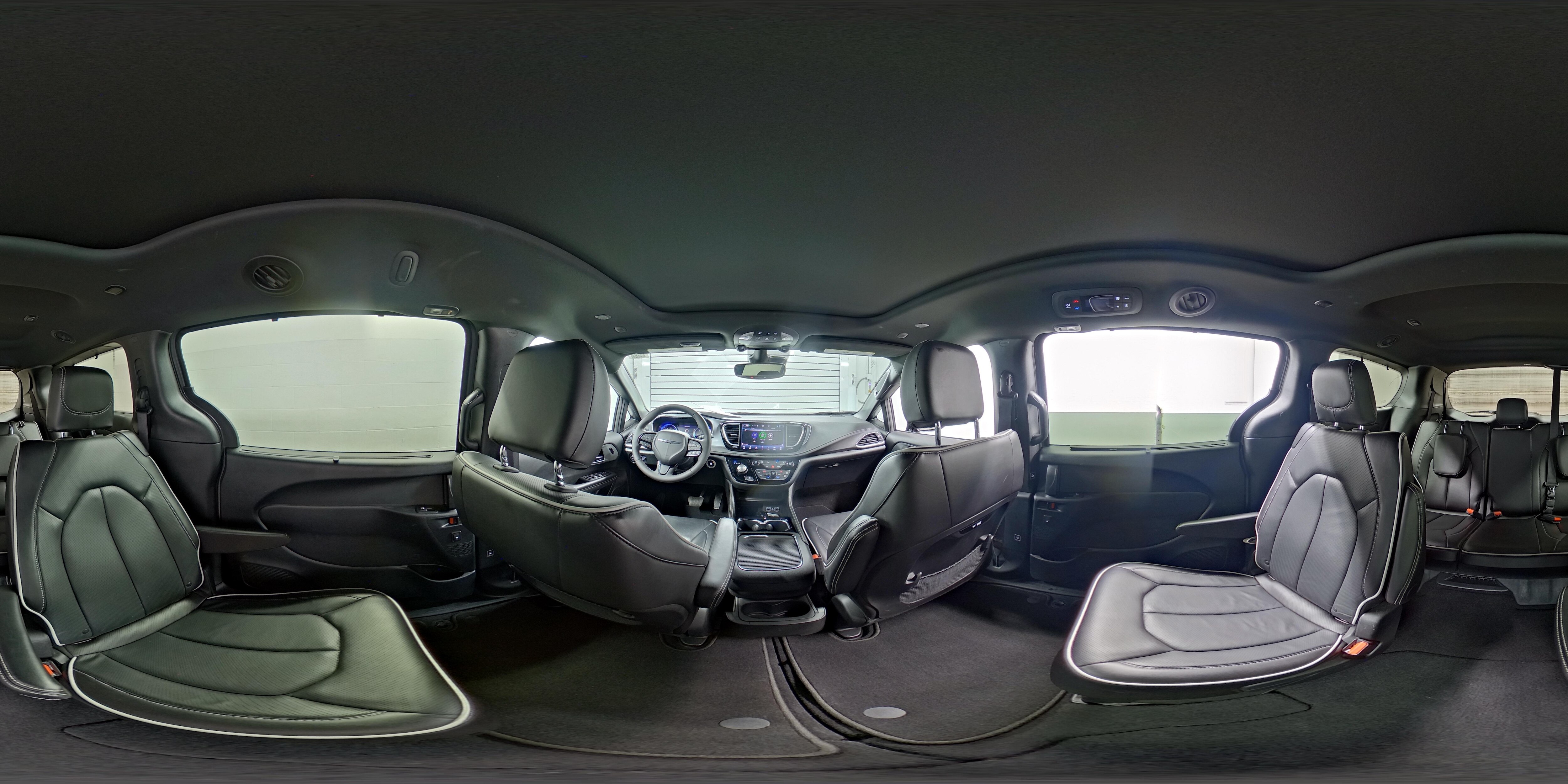 2025 Chrysler Pacifica Limited - Photo 23