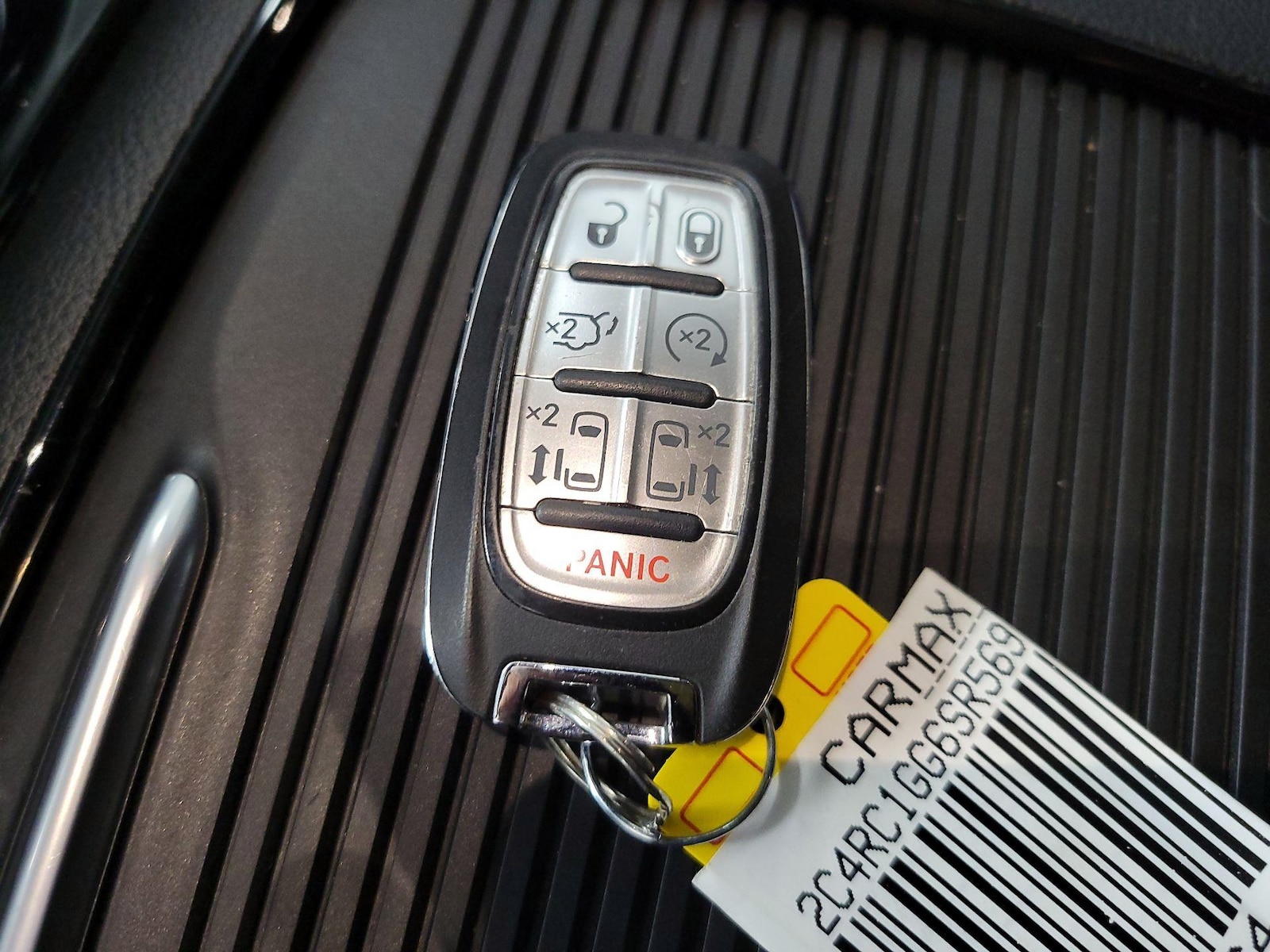 2025 Chrysler Pacifica Limited - Photo 21
