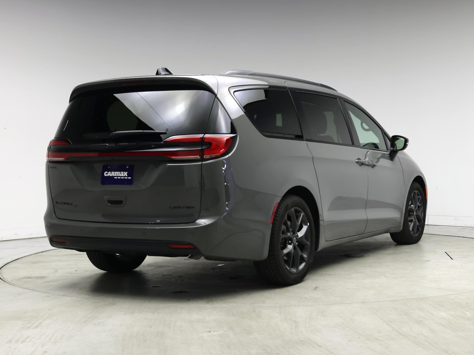 2025 Chrysler Pacifica Limited - Photo 9