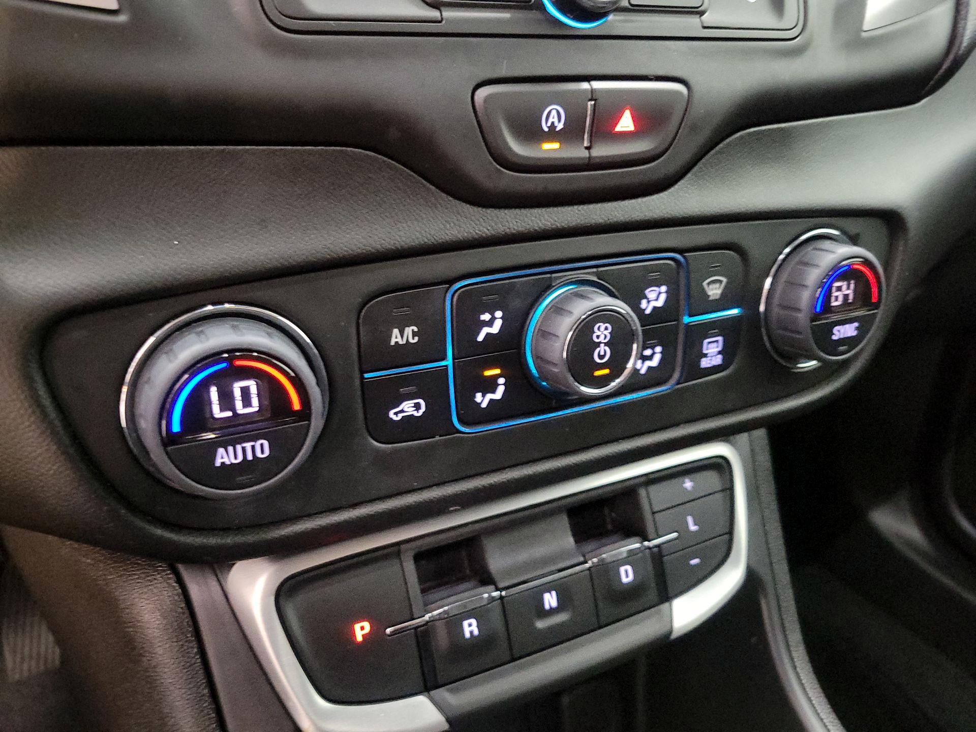 Thumbnail: 2023 GMC Terrain - 16