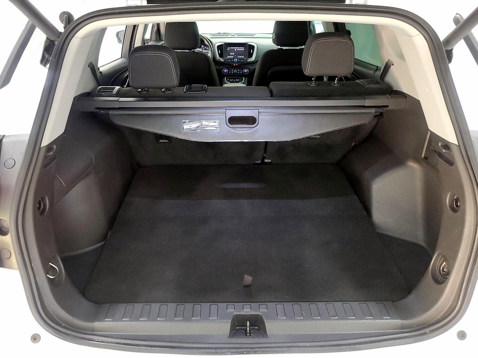 Thumbnail: 2023 GMC Terrain - 20