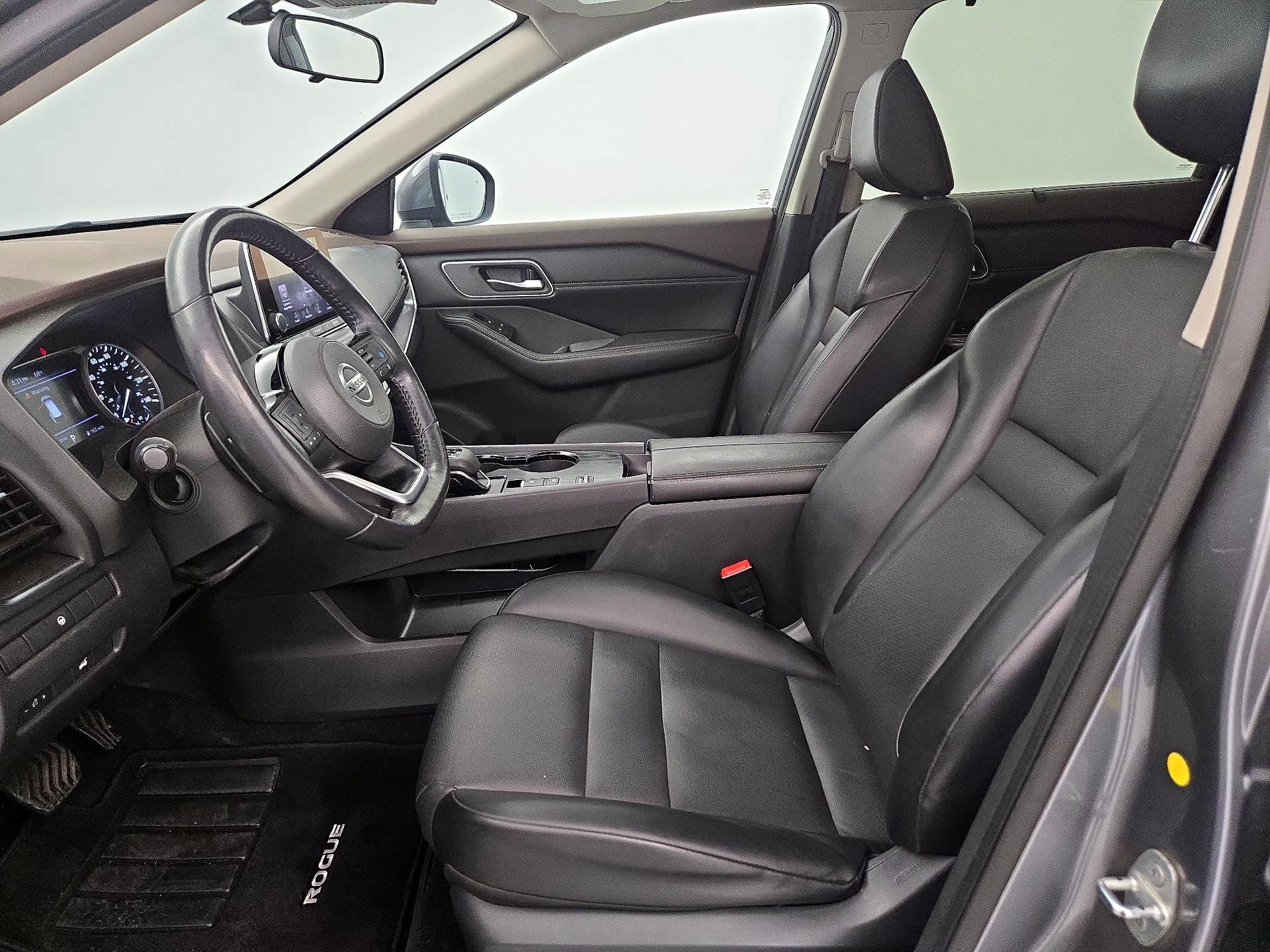 Thumbnail: 2021 Nissan Rogue - 11