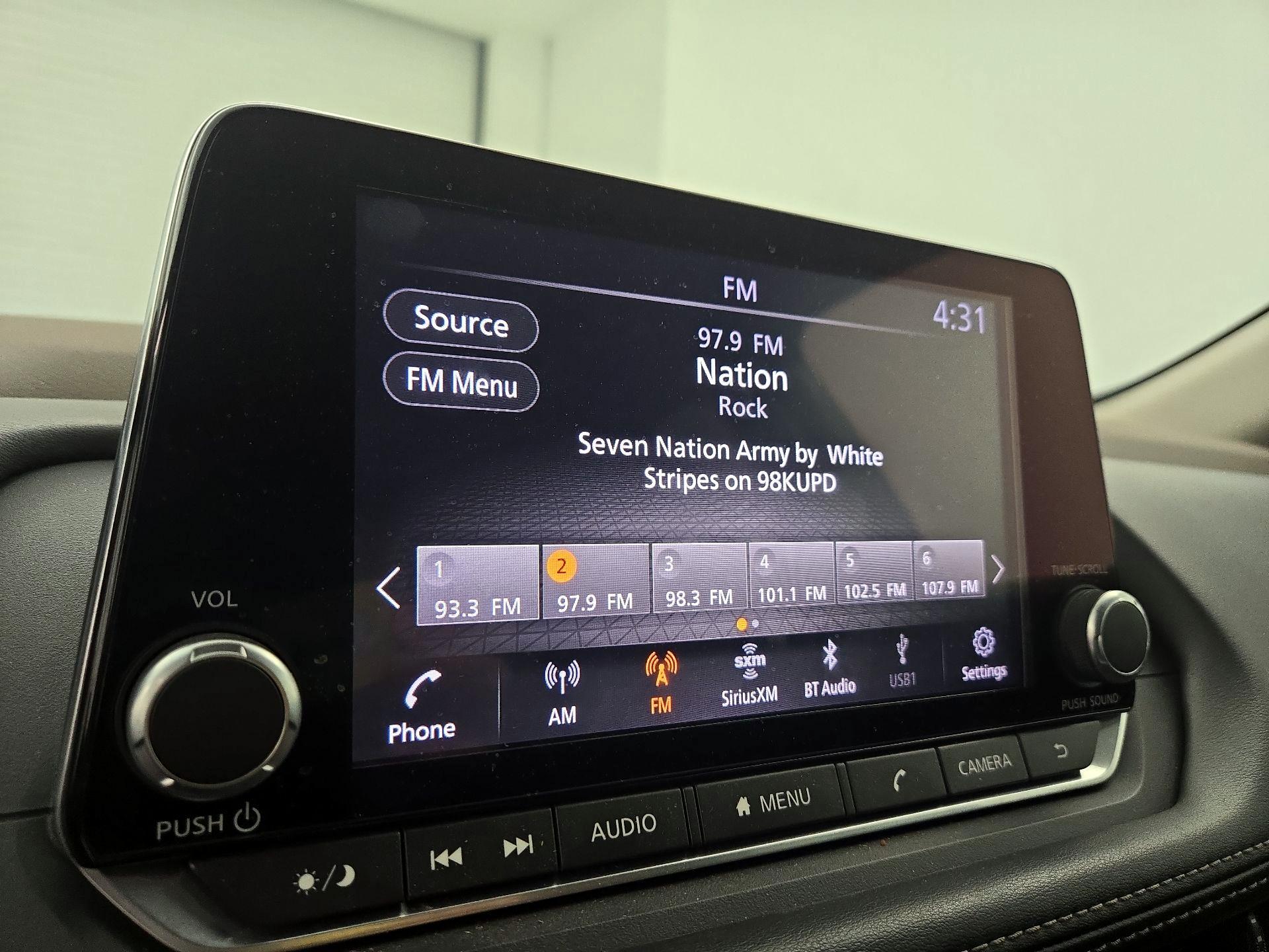 Thumbnail: 2021 Nissan Rogue - 15