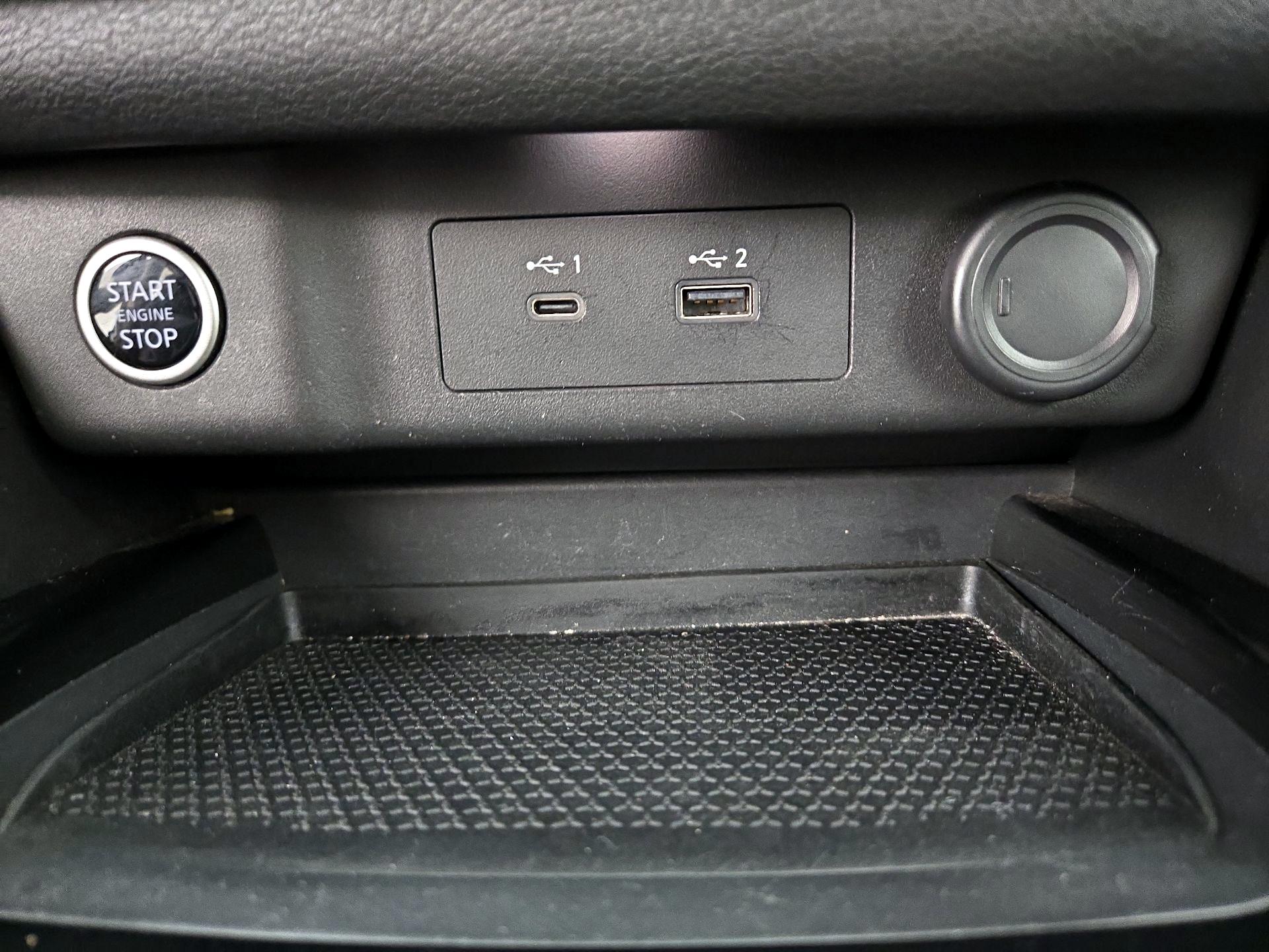 Thumbnail: 2021 Nissan Rogue - 18