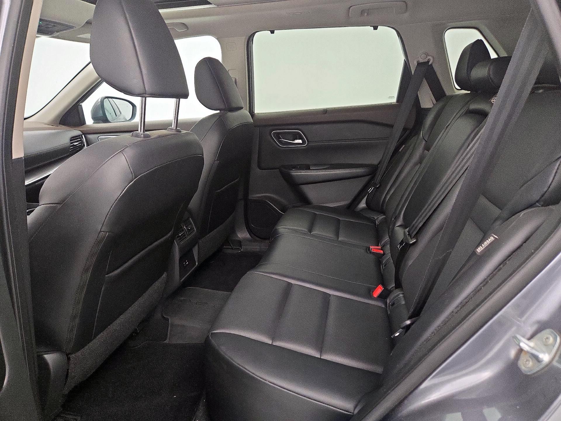 Thumbnail: 2021 Nissan Rogue - 20