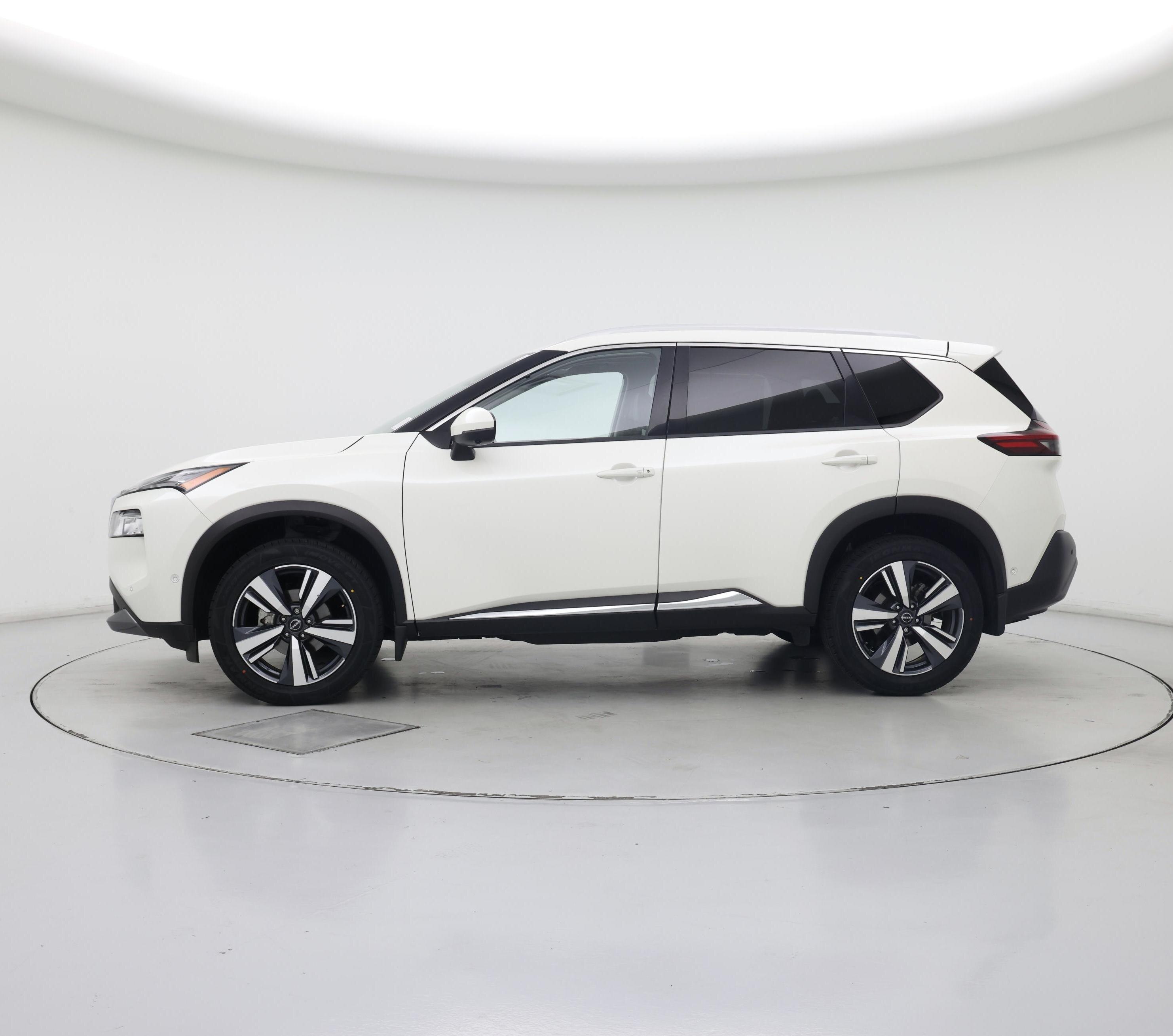 Thumbnail: 2023 Nissan Rogue - 3