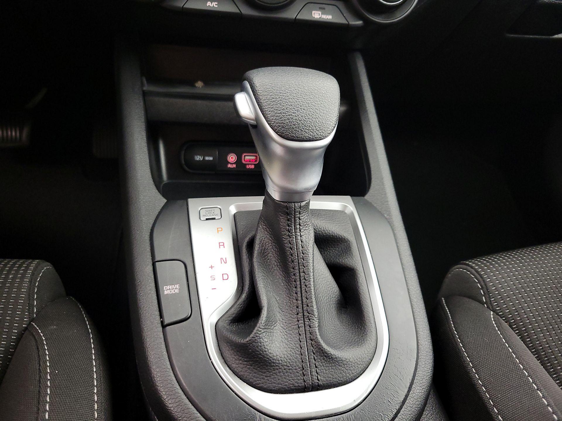 Thumbnail: 2021 Kia Forte - 17