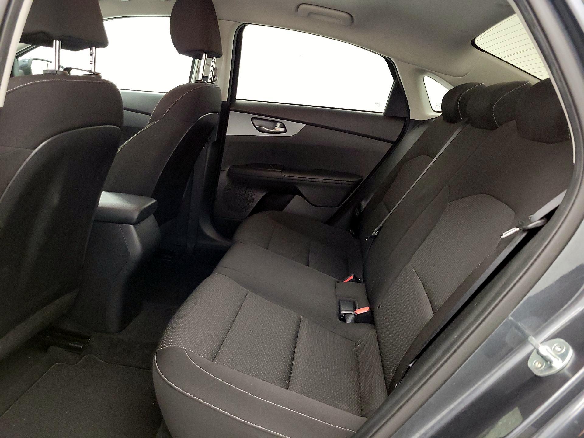 Thumbnail: 2021 Kia Forte - 19