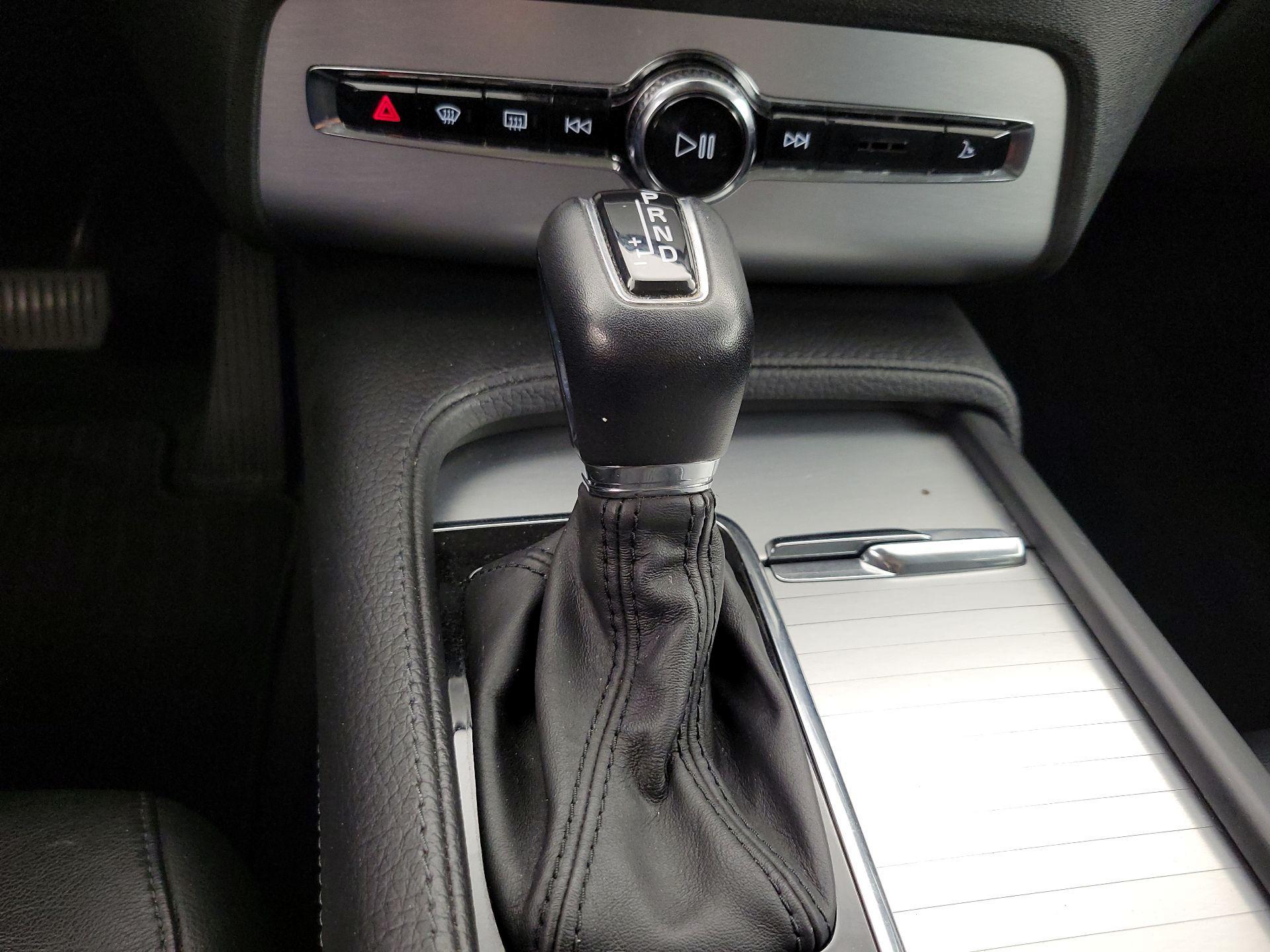 Thumbnail: 2017 Volvo XC90 - 18