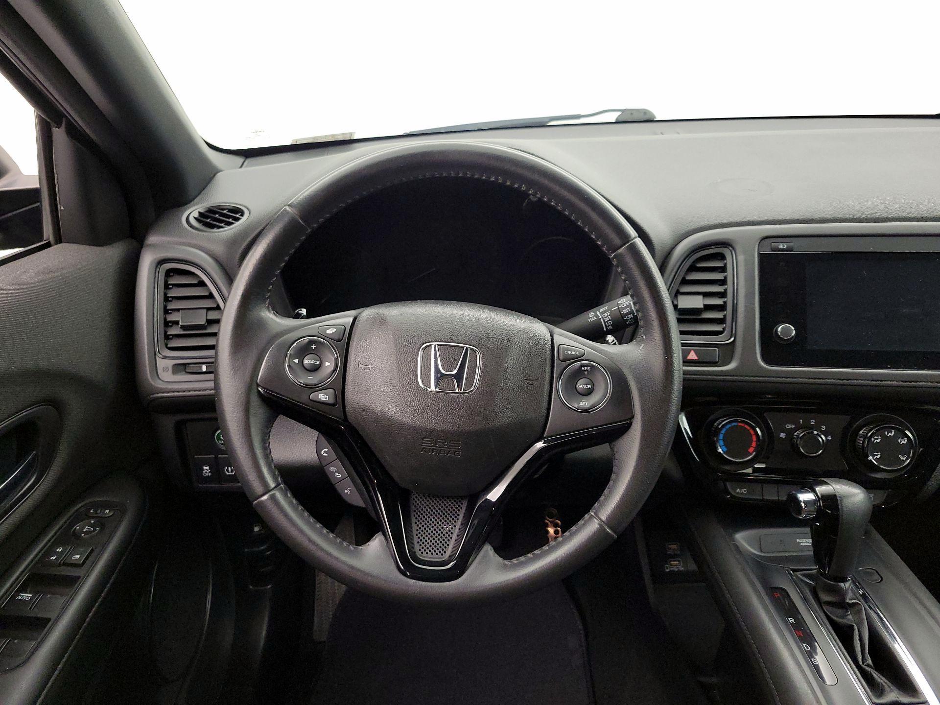 Thumbnail: 2019 Honda HR-V - 10