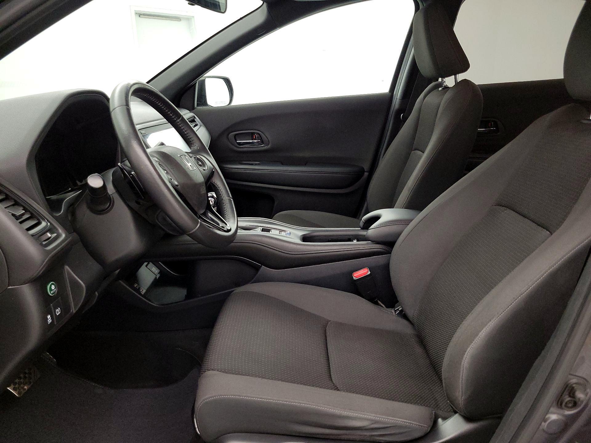 Thumbnail: 2019 Honda HR-V - 11