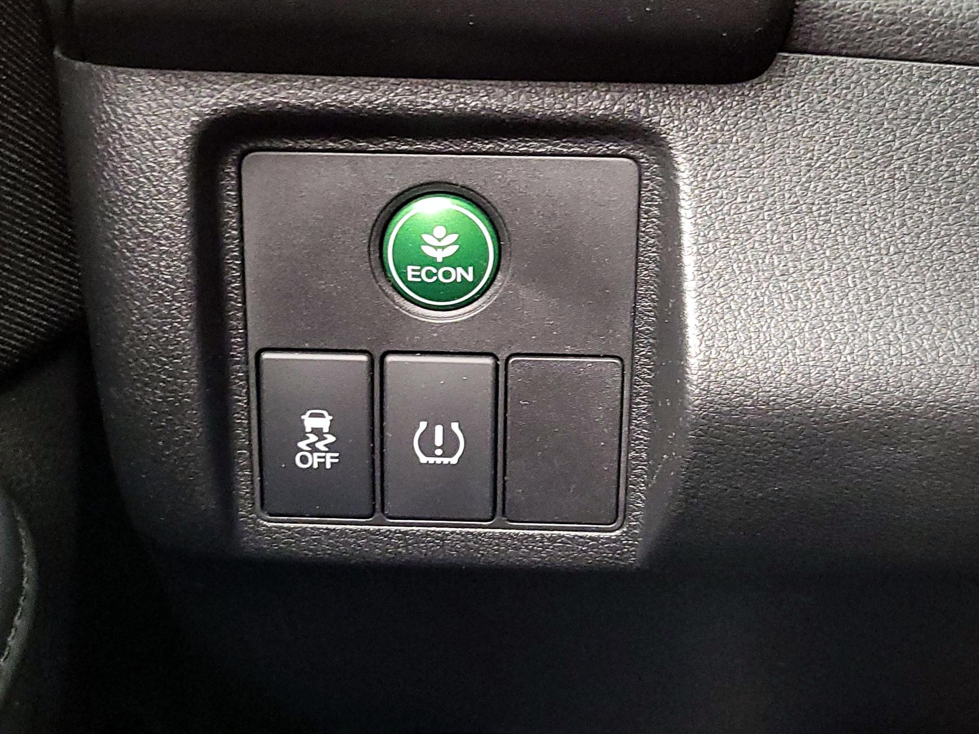 Thumbnail: 2019 Honda HR-V - 13