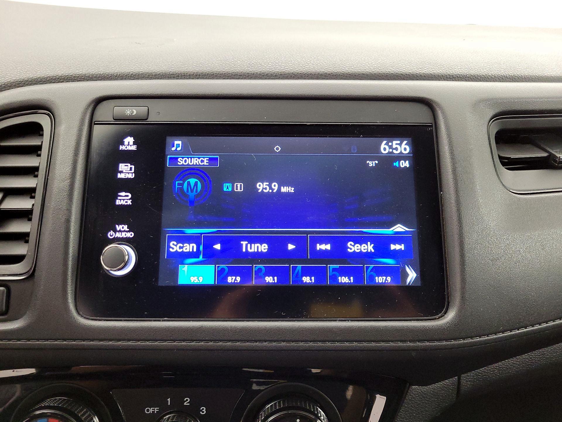 Thumbnail: 2019 Honda HR-V - 15