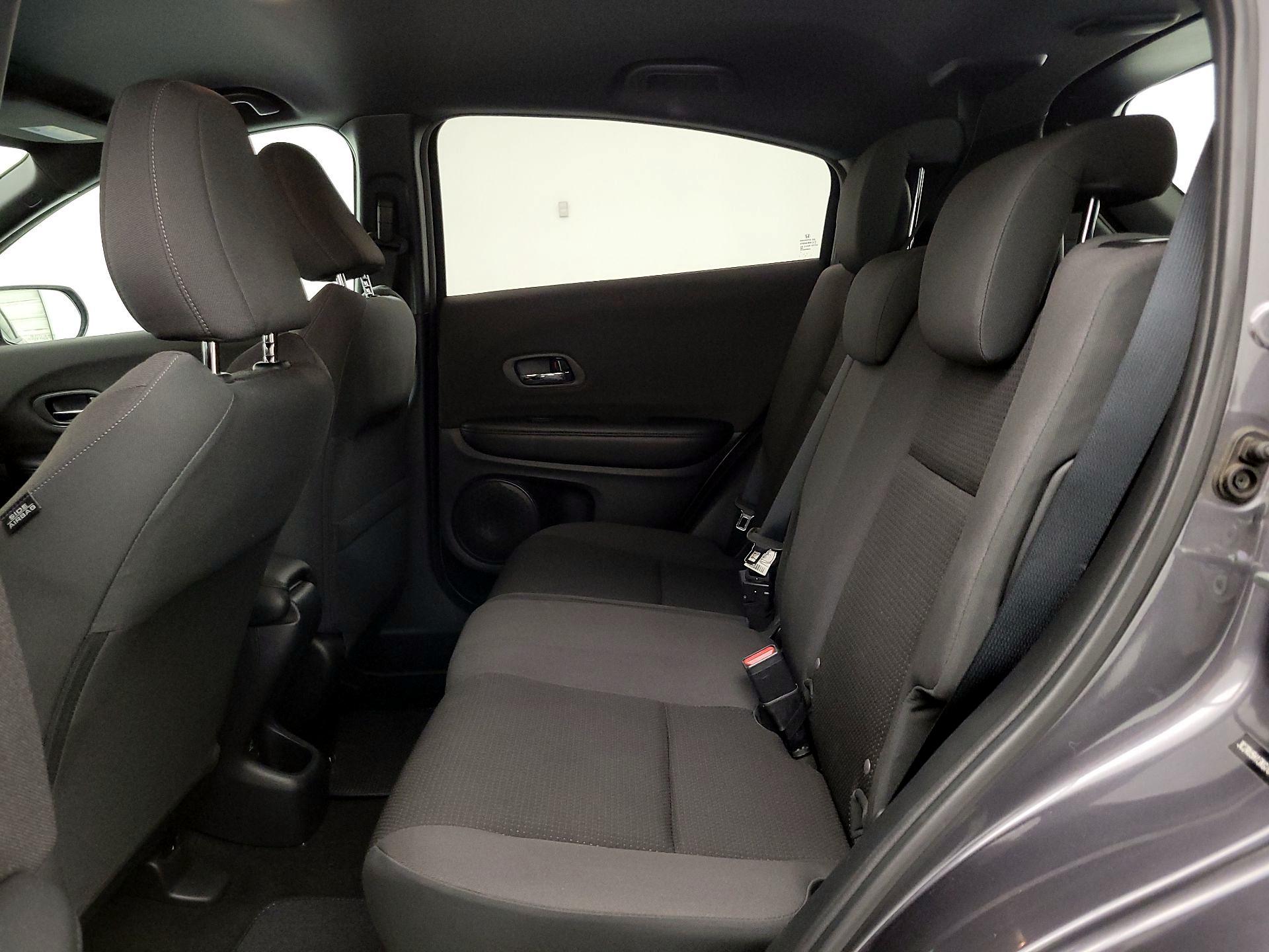 Thumbnail: 2019 Honda HR-V - 19