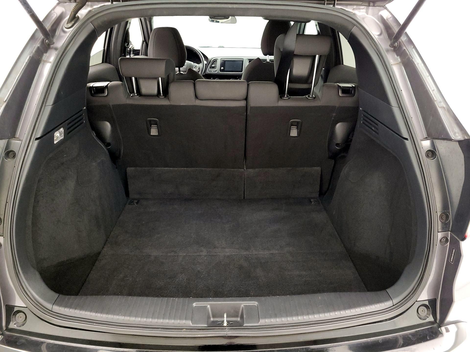 Thumbnail: 2019 Honda HR-V - 20