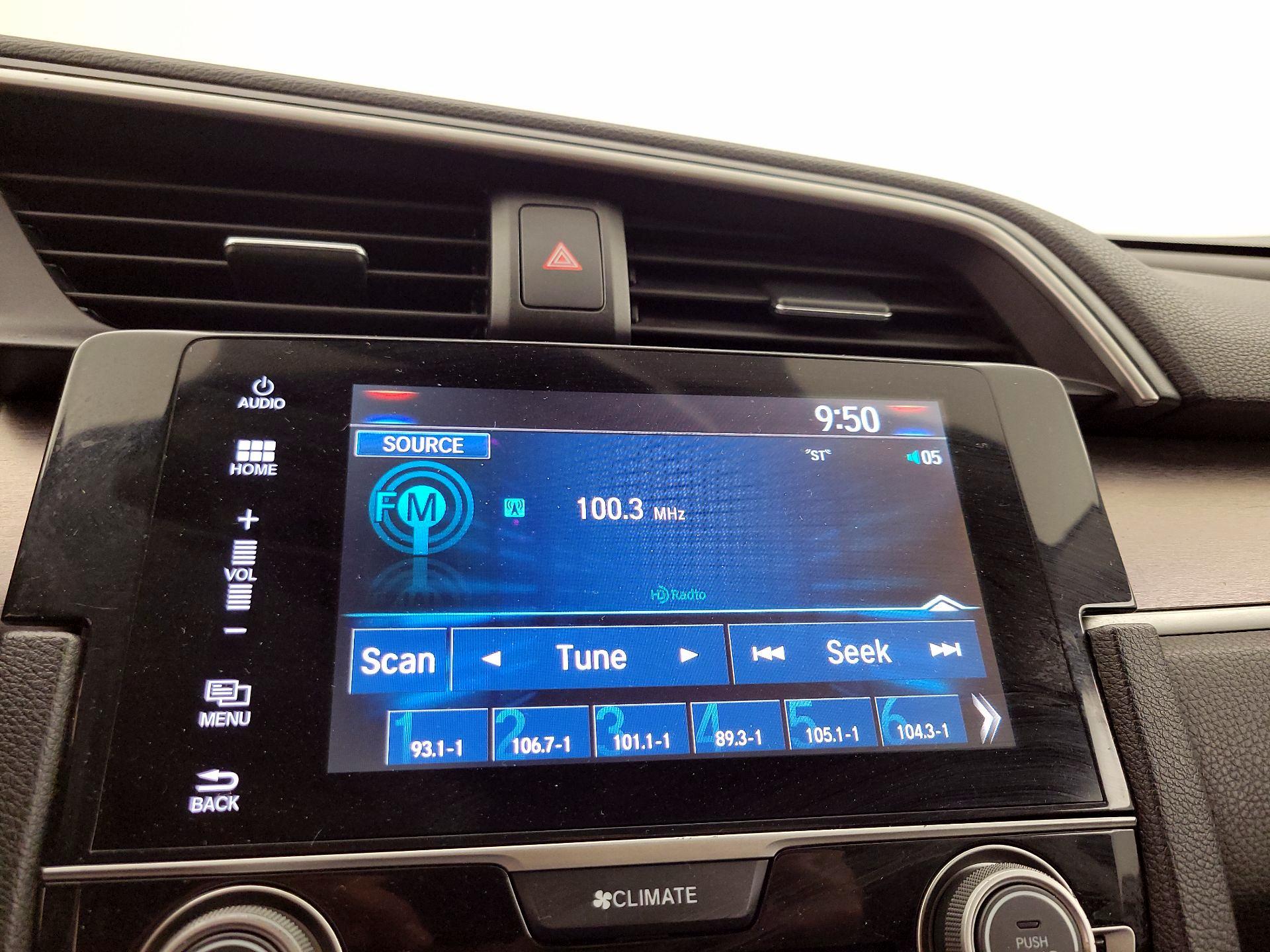 Thumbnail: 2017 Honda Civic - 15