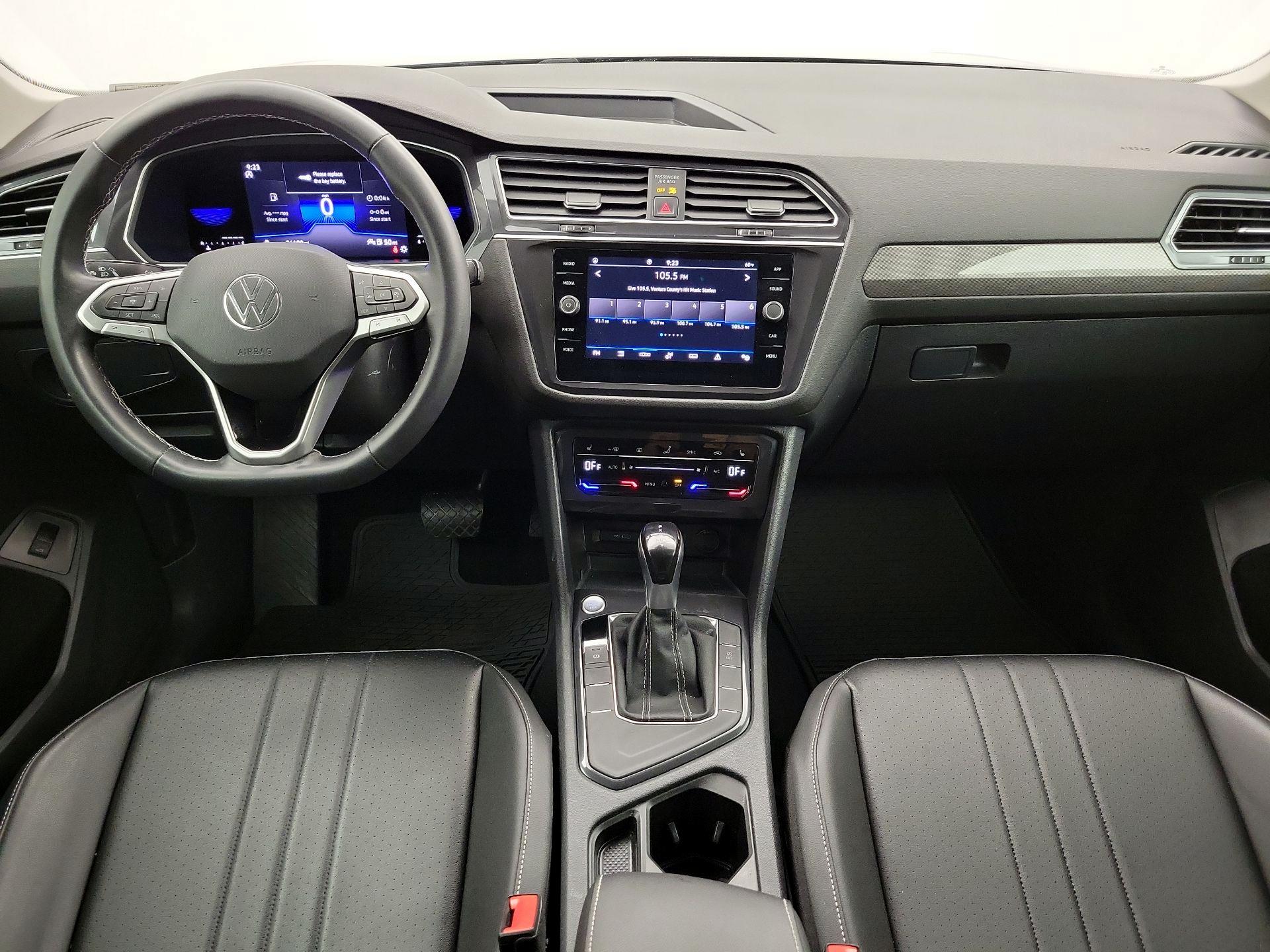 Thumbnail: 2022 Volkswagen Tiguan - 9