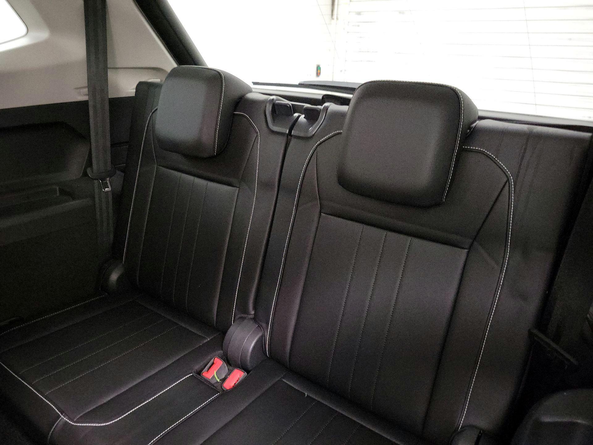 Thumbnail: 2022 Volkswagen Tiguan - 20