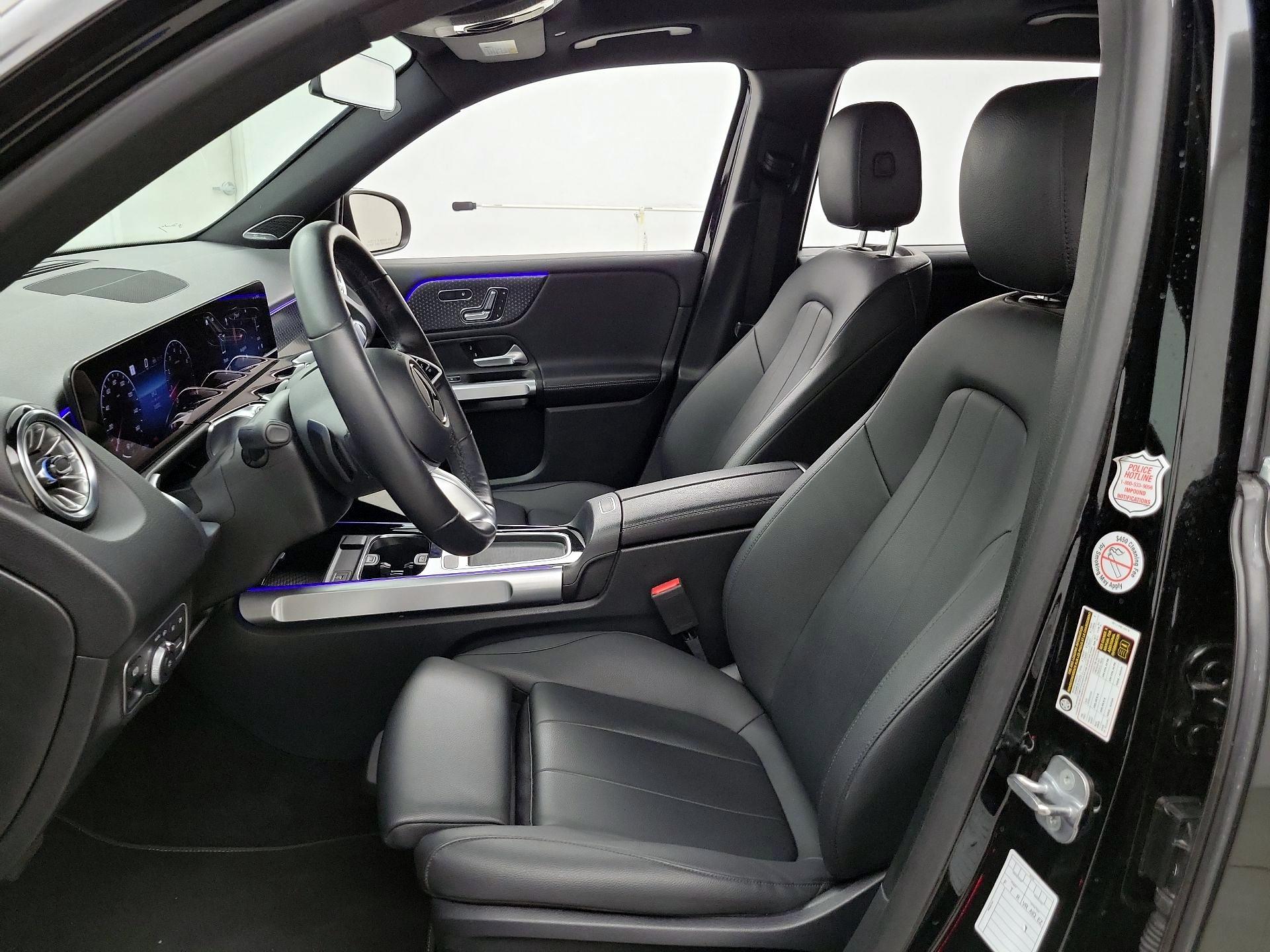 Thumbnail: 2024 Mercedes-Benz GLB - 11