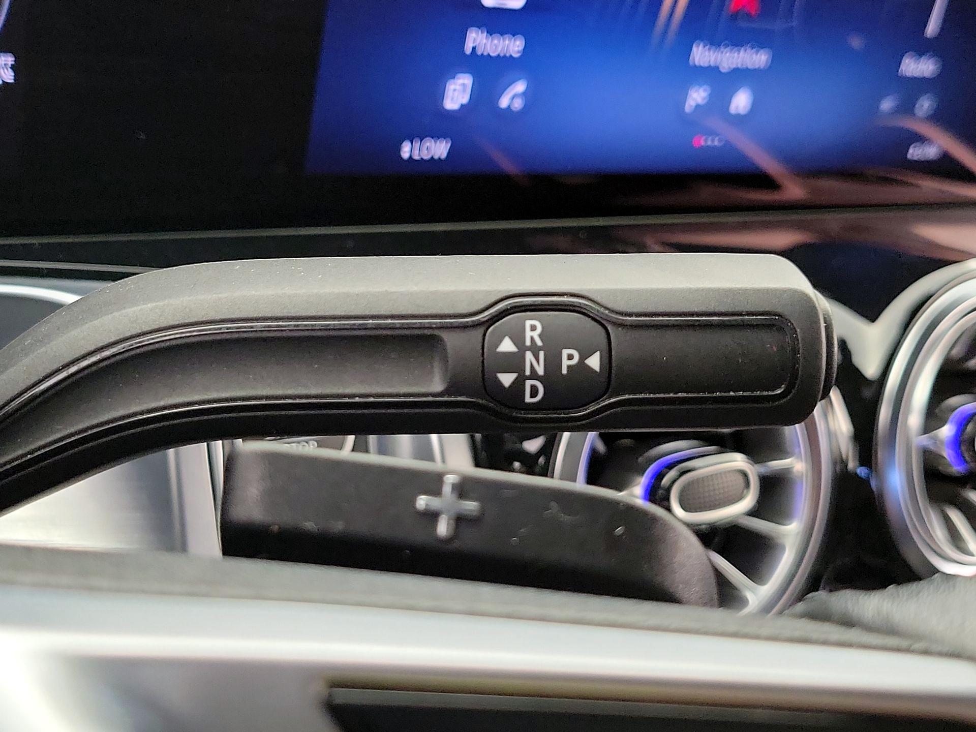 Thumbnail: 2024 Mercedes-Benz GLB - 18