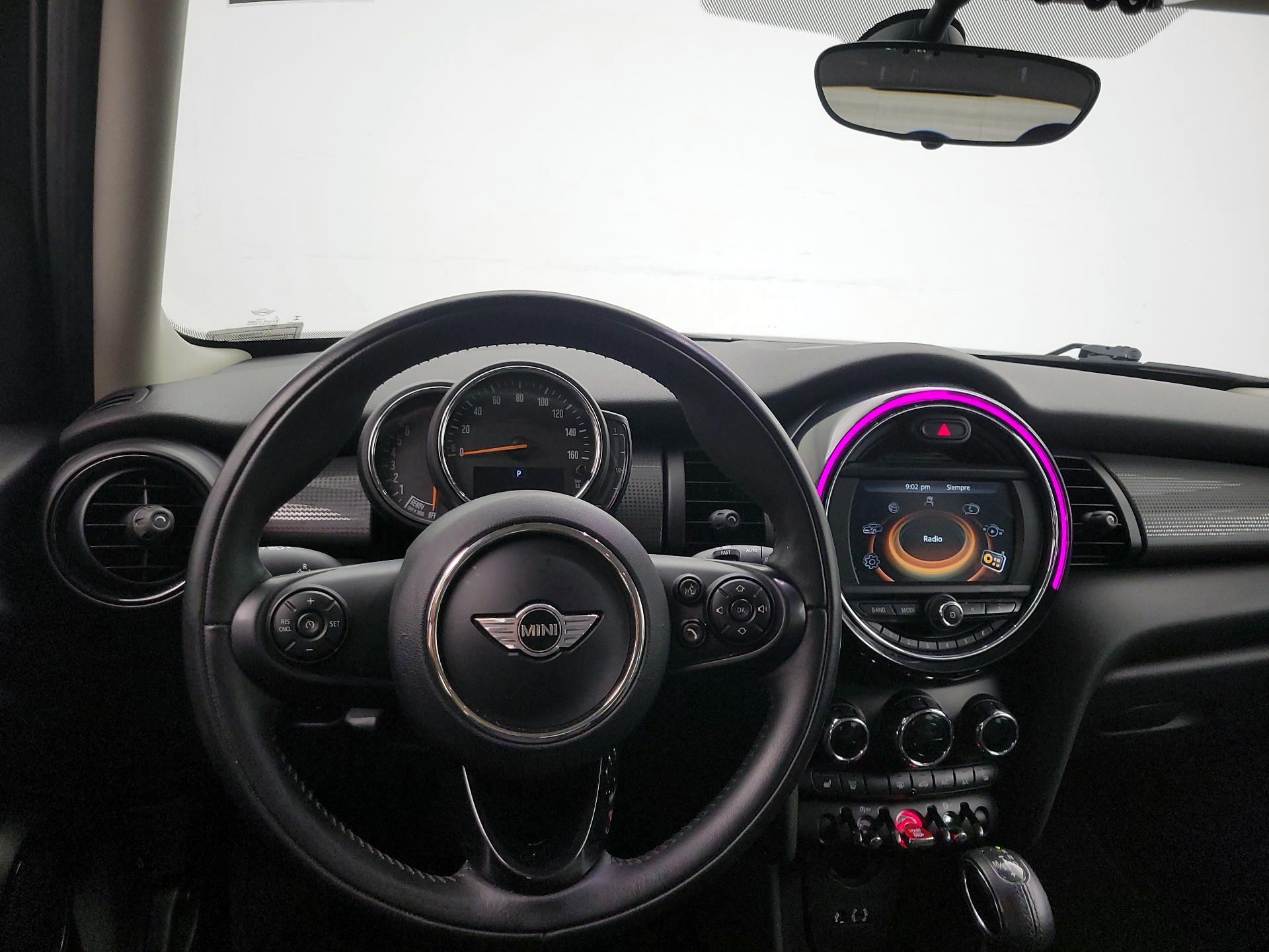 Thumbnail: 2018 MINI Cooper Hardtop - 10