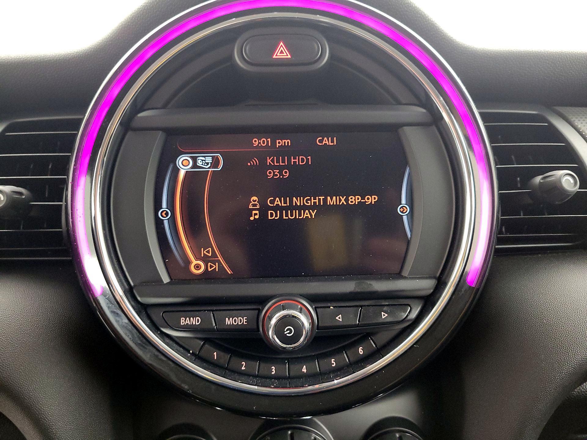 Thumbnail: 2018 MINI Cooper Hardtop - 15