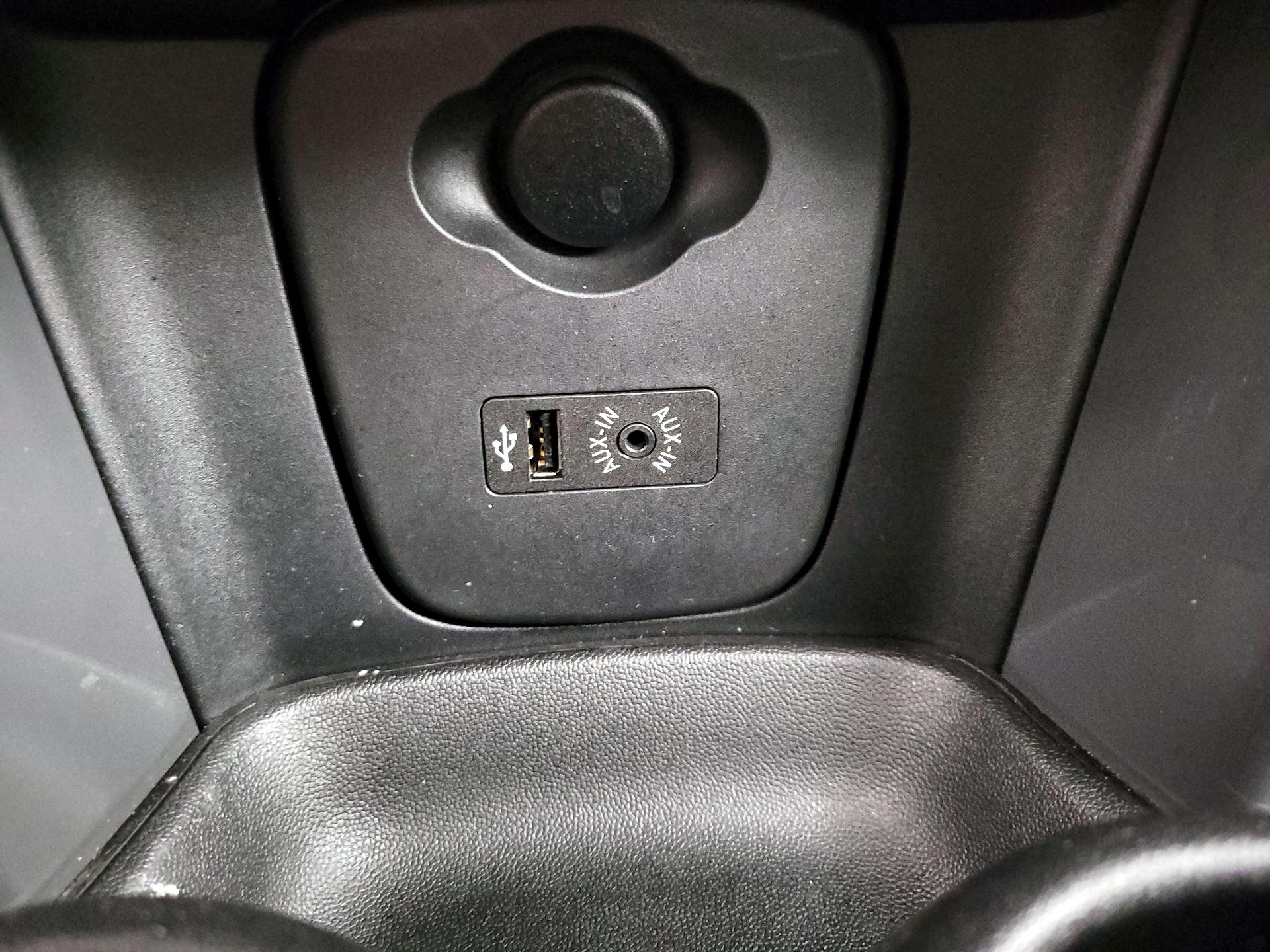 Thumbnail: 2018 MINI Cooper Hardtop - 18