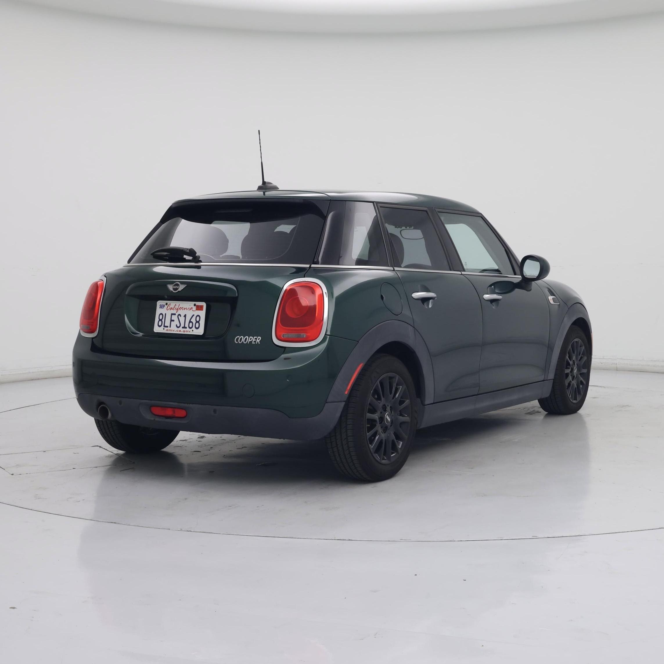 Thumbnail: 2018 MINI Cooper Hardtop - 8
