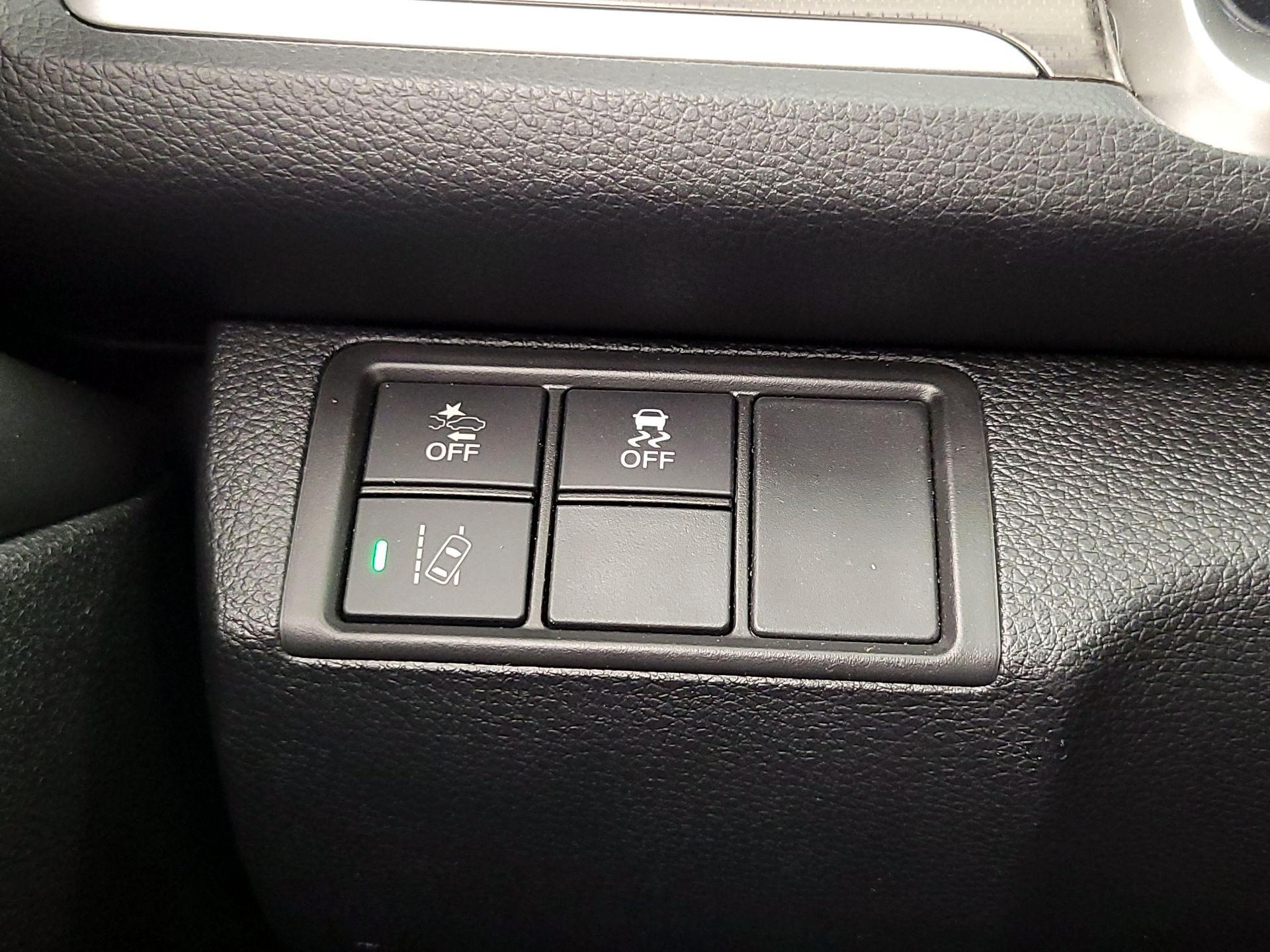 Thumbnail: 2019 Honda Civic - 13