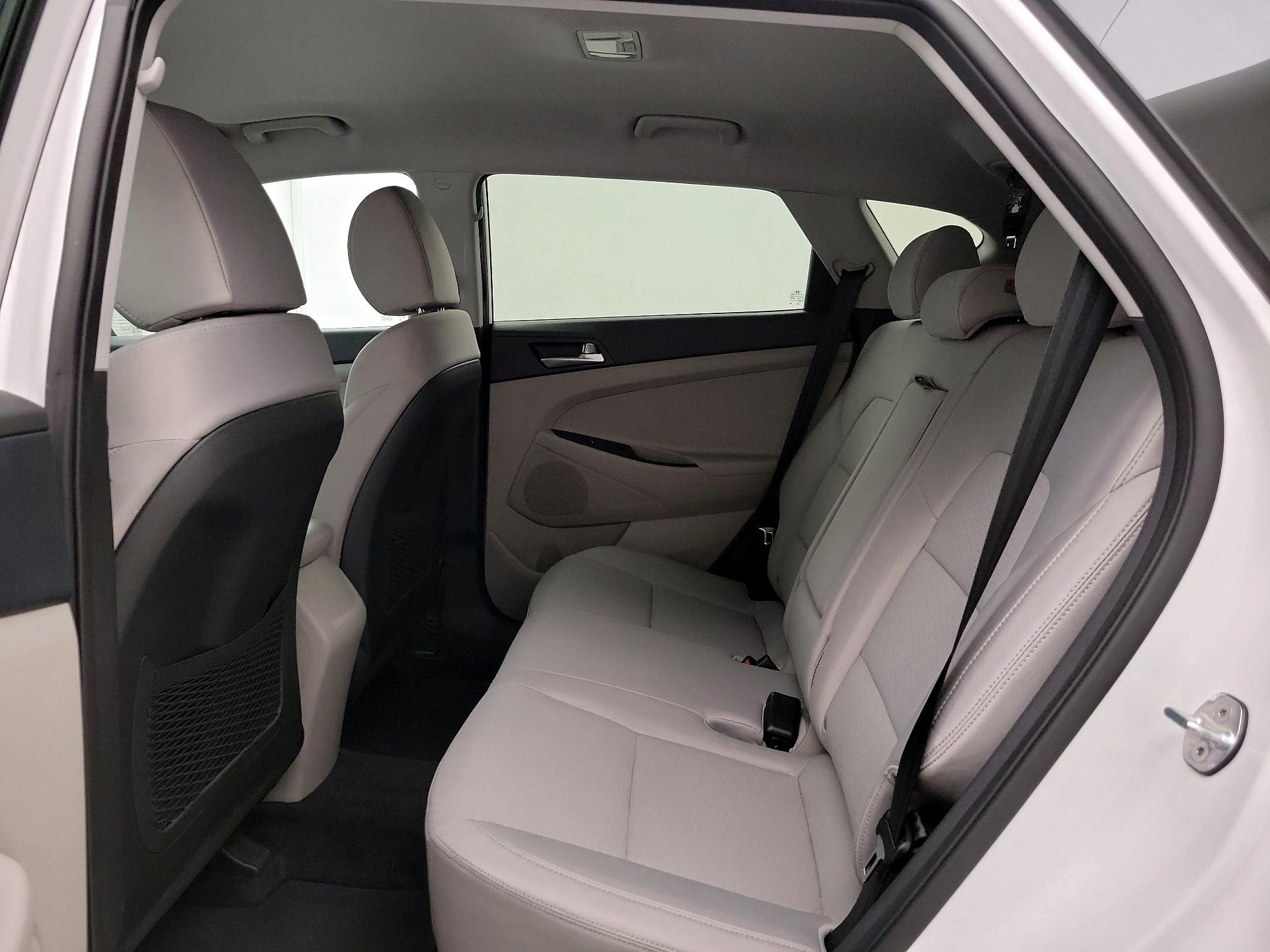 Thumbnail: 2020 Hyundai Tucson - 19